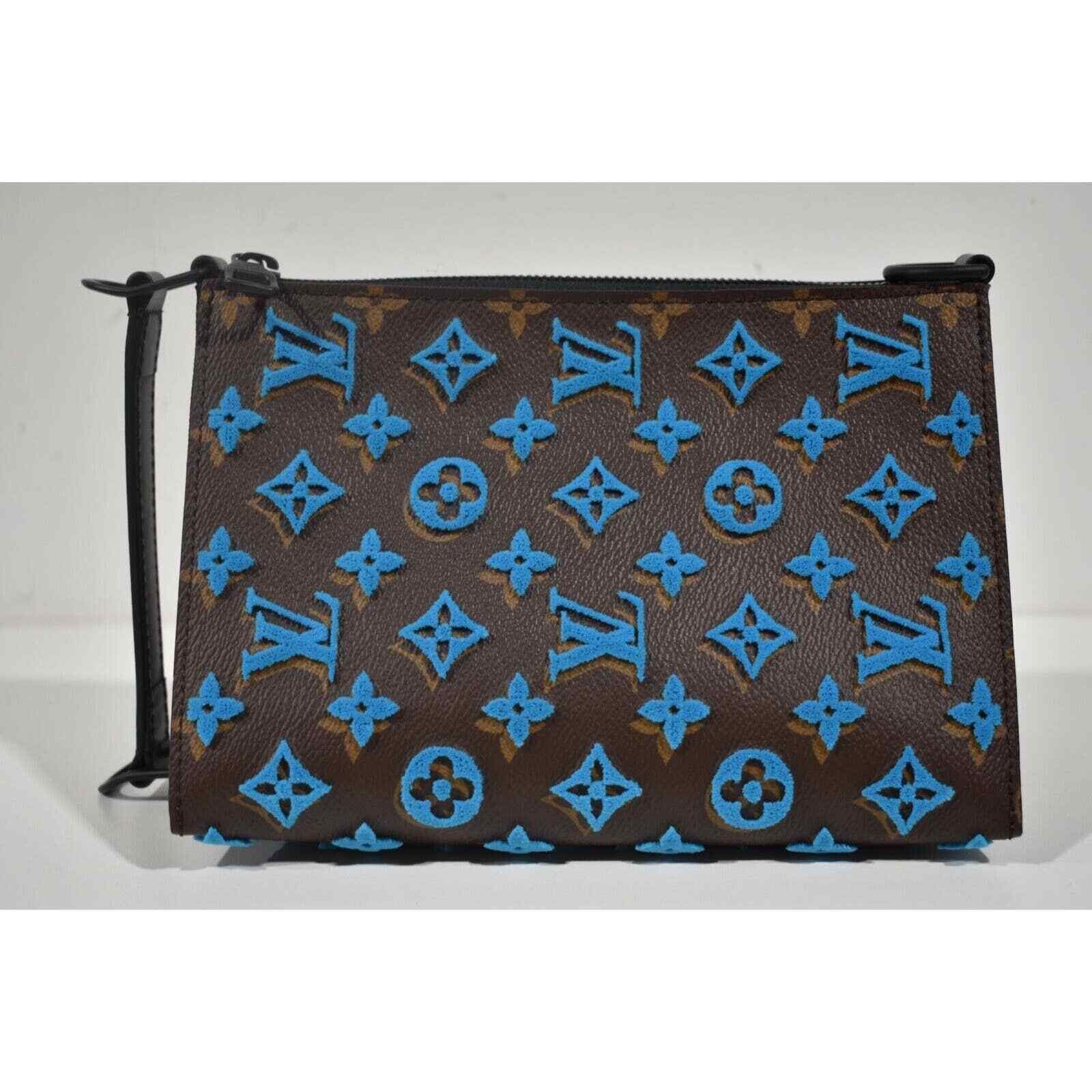 Louis Vuitton Triangle Messenger Shoulder Crossbody Bag