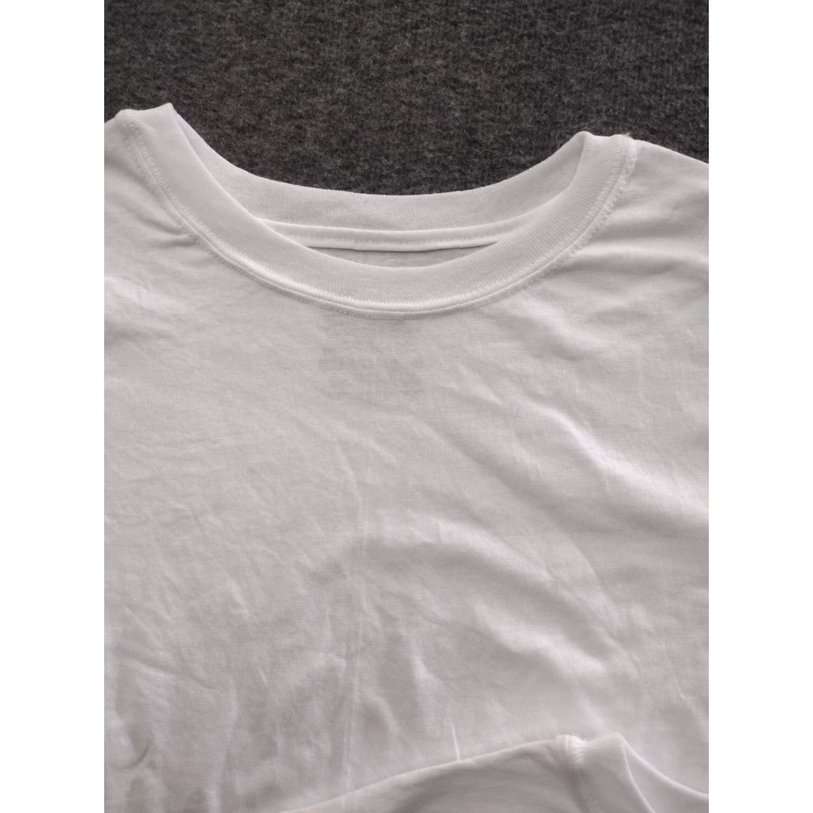 Hanes Hanes Unissex Cotton Blend Tee 3 Pack Shirt XL White Tee Adults XL Cotton T-Shirt Crew Neck Short Sleeve Regular Fit Unisex Colors: White Theme: Tee Size US XL / EU 56 / 4 - 6 Thumbnail