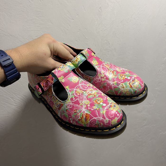 Vintage Rare! Vintage Dr.Martens Polley Daze Leather Upper Pink