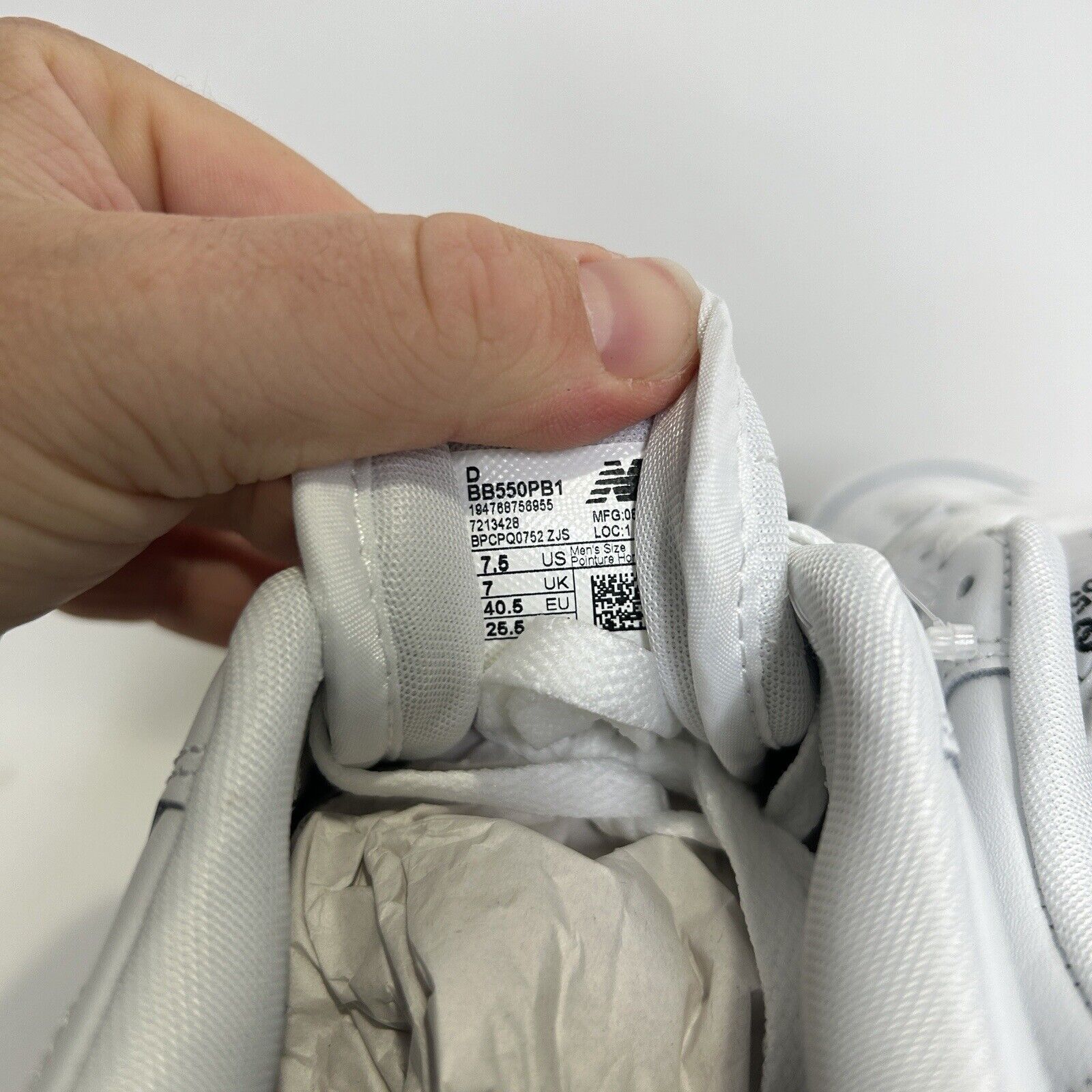 New Balance New Balance 550 “White Grey” 2024 Size US 7.5 / EU 40-41 - 6 Thumbnail