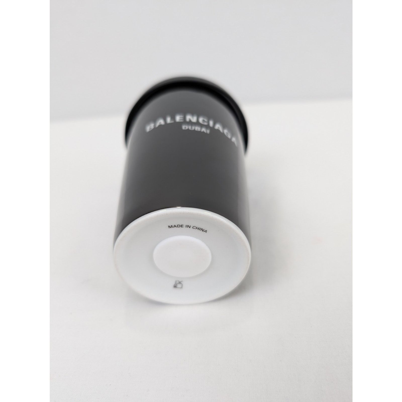 Balenciaga o1rshd1 Q:3 / Size: OS / Dubai Porcelain Coffee Cup in Black Size ONE SIZE - 3 Thumbnail