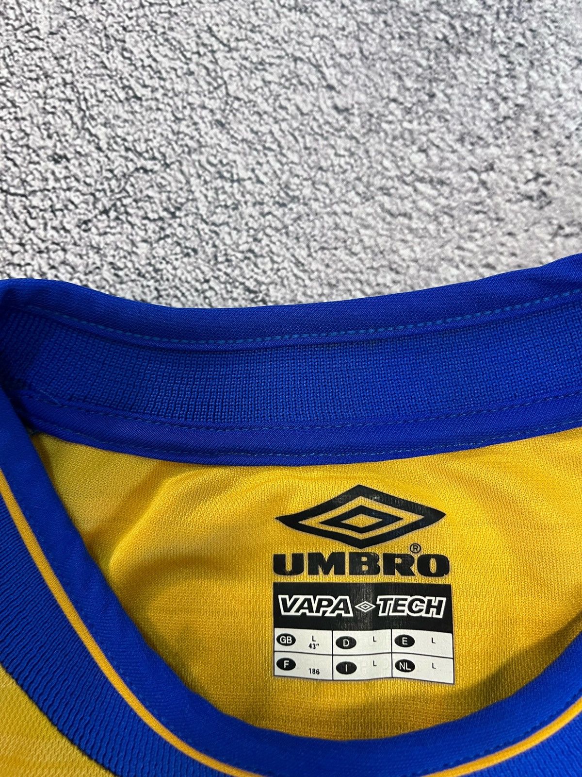 Umbro Chelsea FC 2000 Umbro Vintage Away Football Shirt Jersey Size US L / EU 52-54 / 3 - 6 Thumbnail