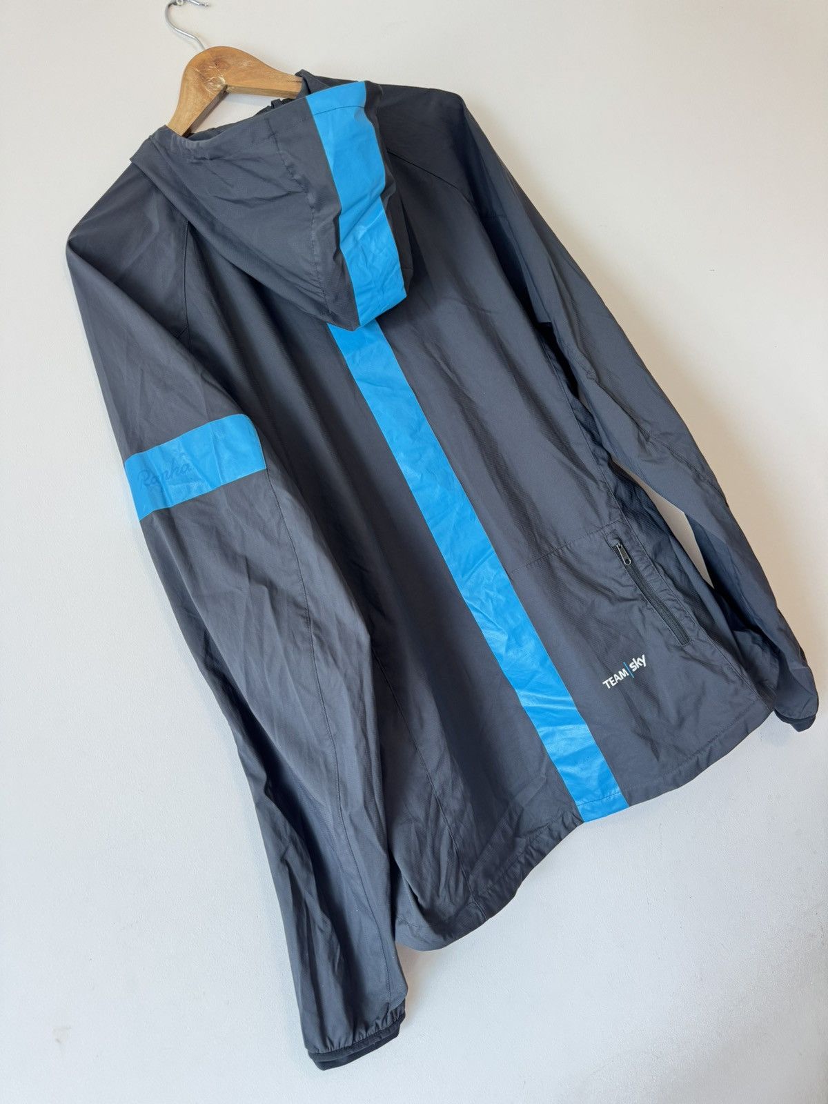 Rapha Rapha Spray Jacket Team Sky Light Cycling Jacket Size US XXL / EU 58 / 5 - 7 Thumbnail