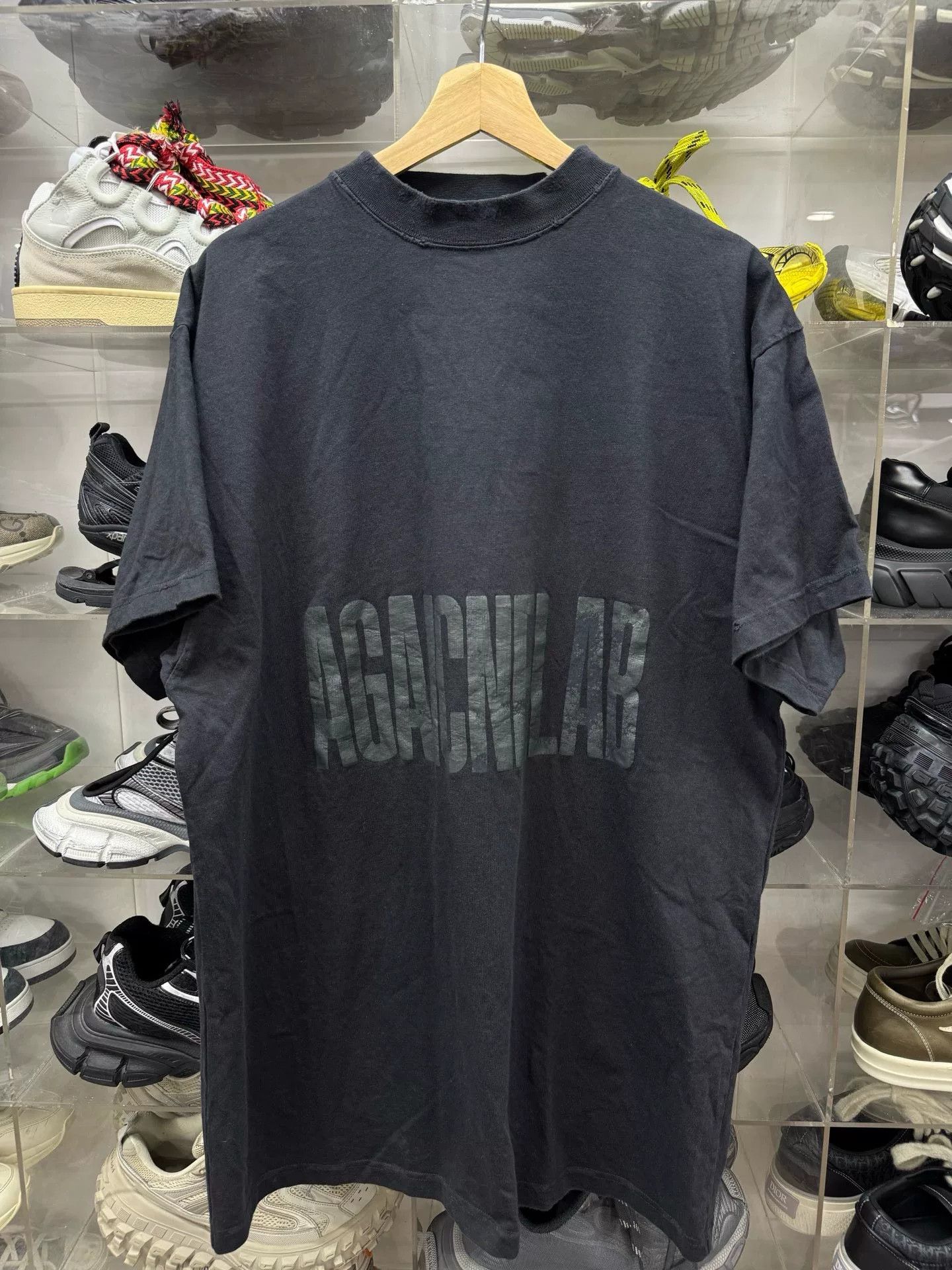 Balenciaga Balenciaga Reverse Logo Print Crewneck T-Shirt Size US L / EU 52-54 / 3 - 1 Thumbnail