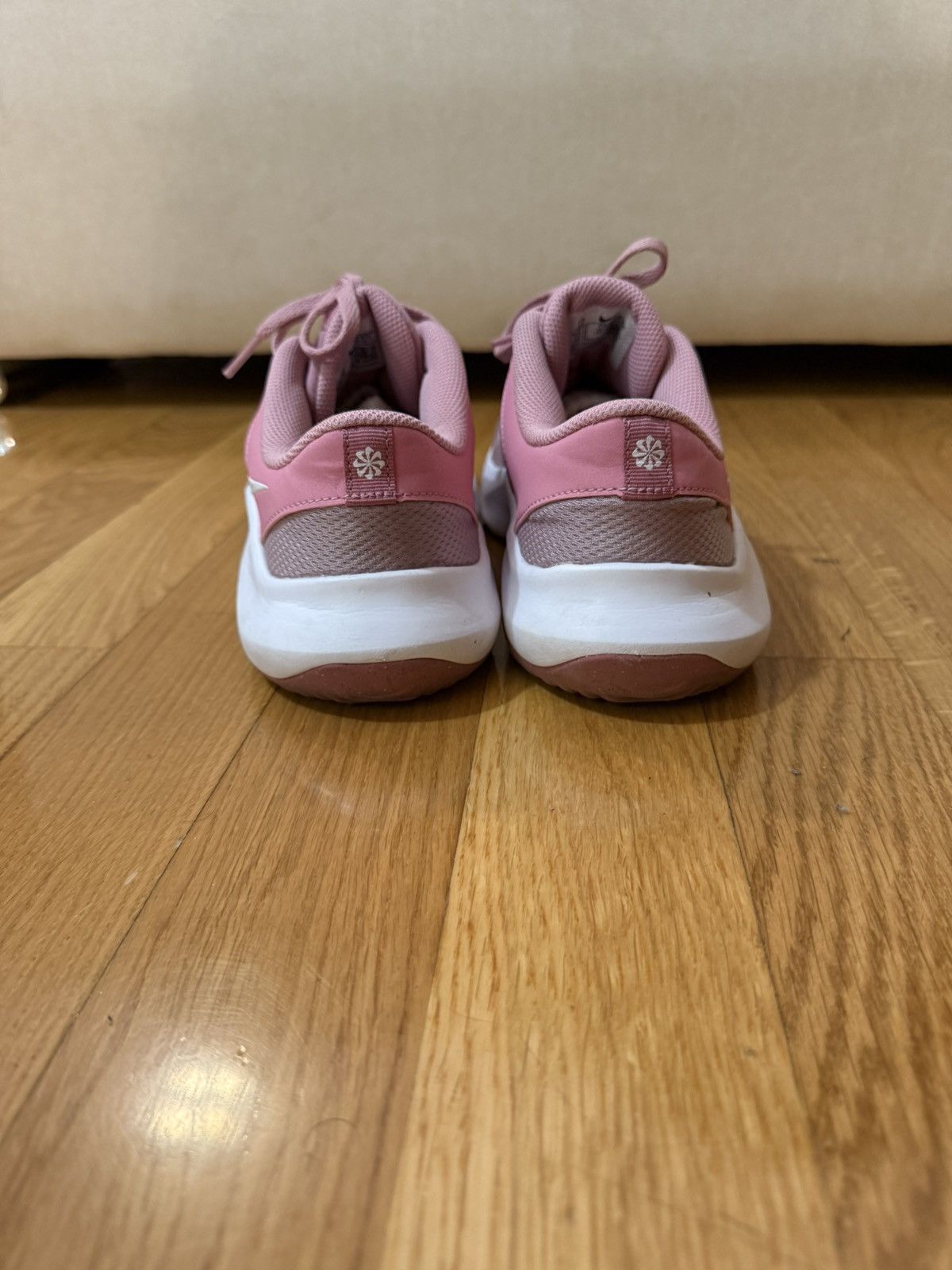 Nike Nike Trainers Pink Size US 10 / IT 40 - 4 Thumbnail