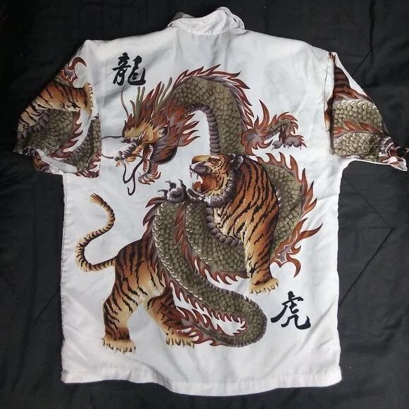 Other Vintage Golden Apparel Dragon Vs. Tiger Button Shirt Size US L / EU 52-54 / 3 - 6 Thumbnail