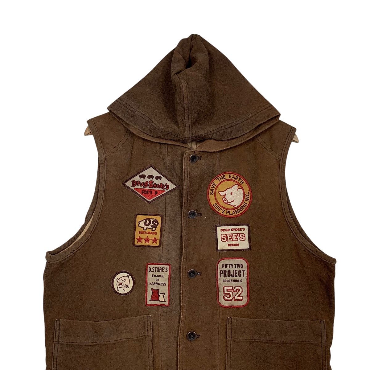 Japanese Brand DRUG STORE’S Patches Logo Hooded Button Vest #2828-C127 Size US M / EU 48-50 / 2 - 2 Thumbnail