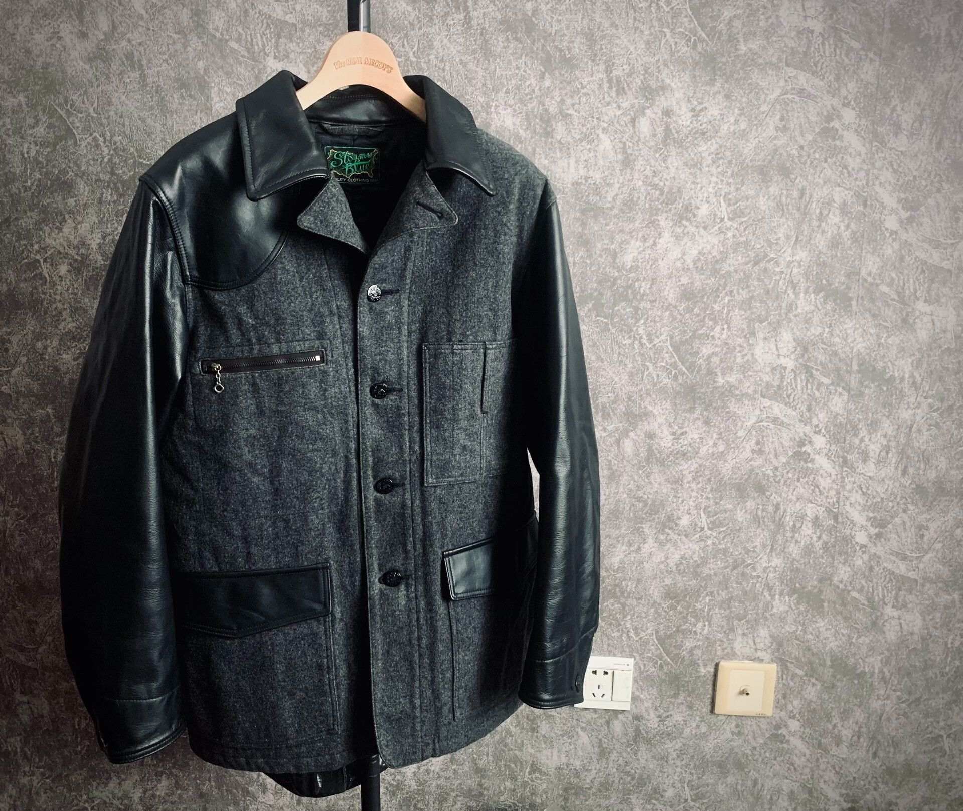 Pherrow's gray cotton jacket with leather accents Size US L / EU 52-54 / 3 - 1 Thumbnail
