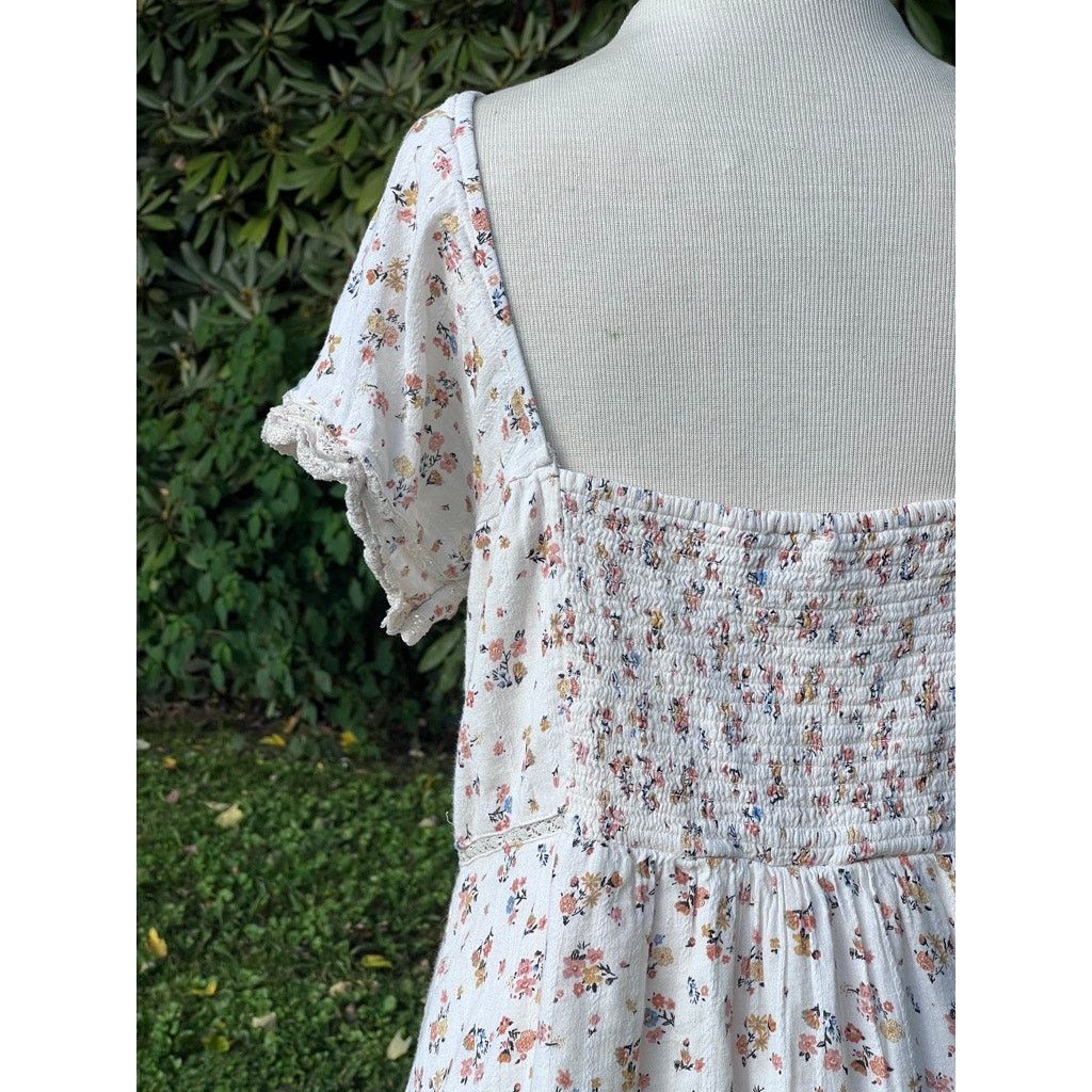 American Eagle Outfitters Milkmaid Dress L Crochet Cottagecore American Eagle Floral Size L / US 10 / IT 46 - 5 Thumbnail