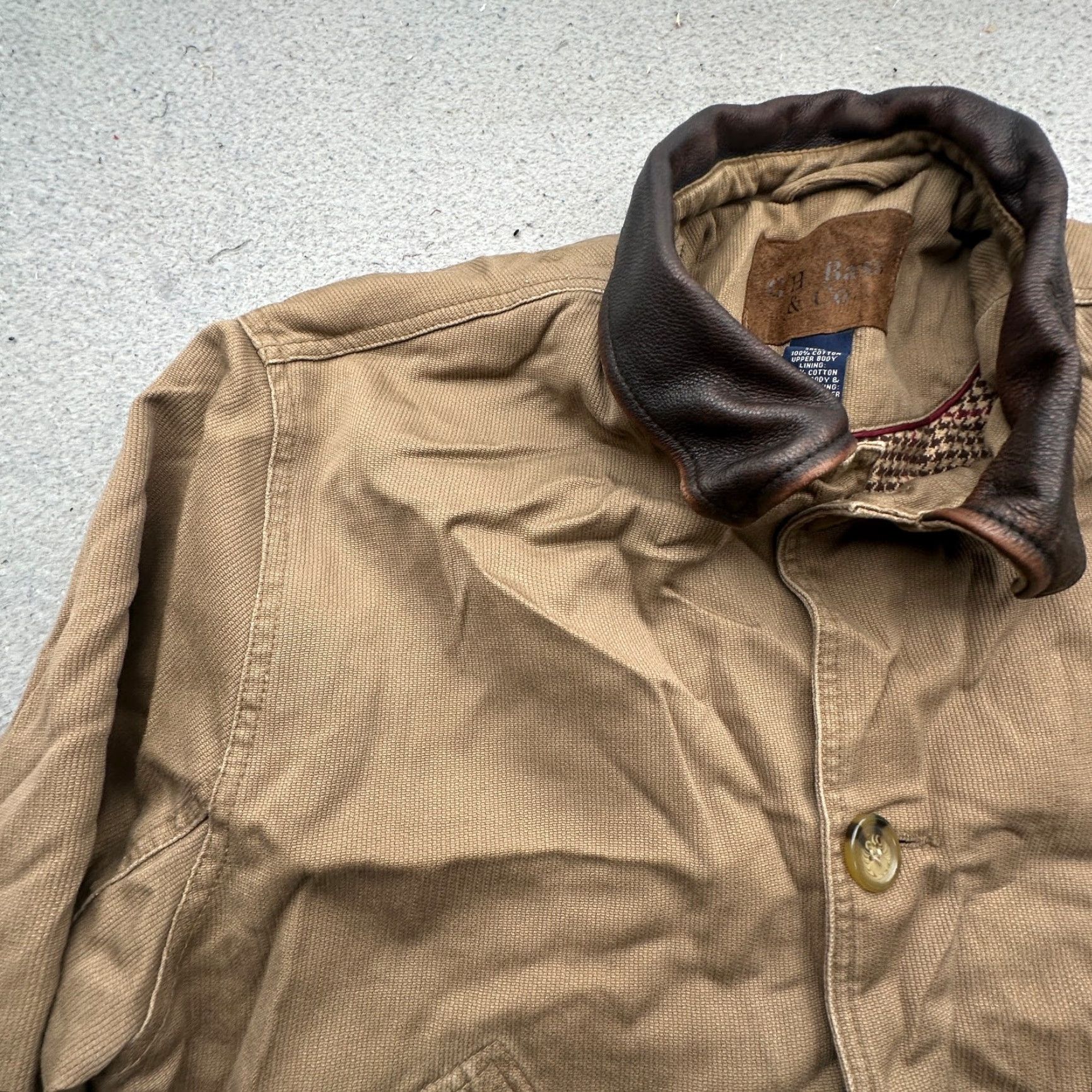 Vintage VINTAGE GH Bass Co Barn Chore Work Field Coat Jacket Mens Large Leather Collar Button Pockets Lined Brown Size US L / EU 52-54 / 3 - 6 Thumbnail