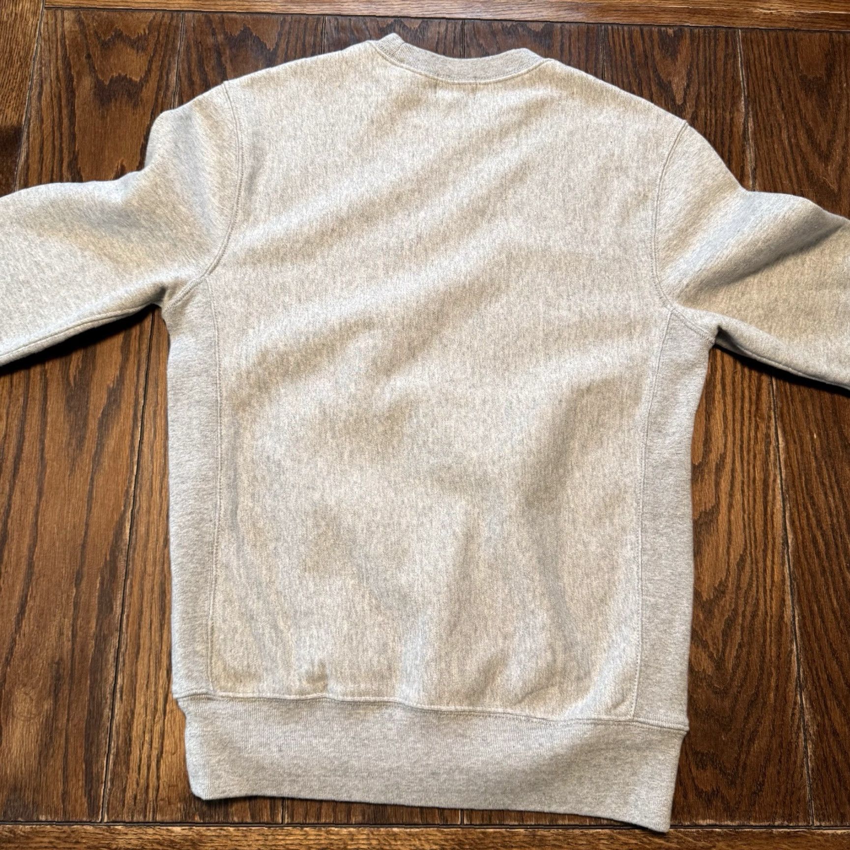 J.Crew J.CREW Heritage Oarsman Crew Gray Embroidered Sweatshirt Mens XS Pullover Crew Neck Heavyweight Regular Cotton Blend Fleece Socks? (Oops) Size US XS / EU 42 / 0 - 6 Thumbnail