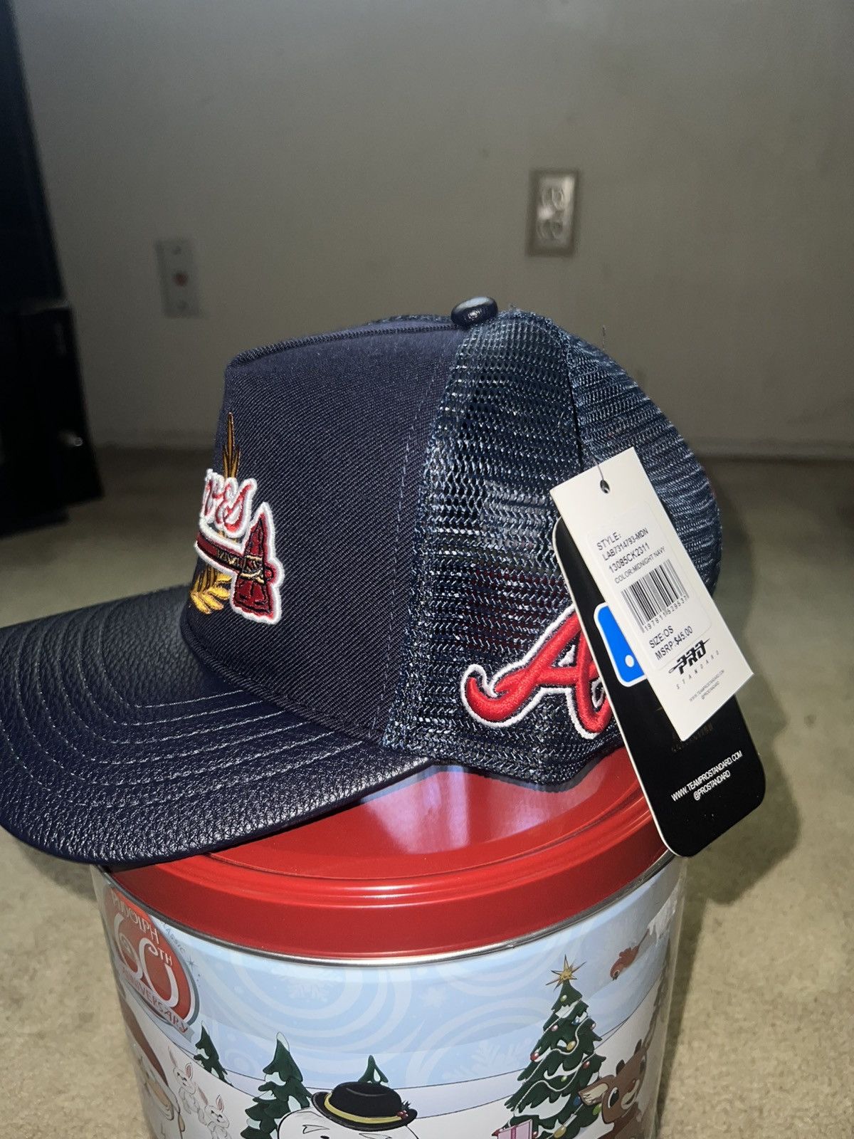MLB NWT Pro Standard Atlanta Braves Wool Trucker Navy Size ONE SIZE - 3 Thumbnail