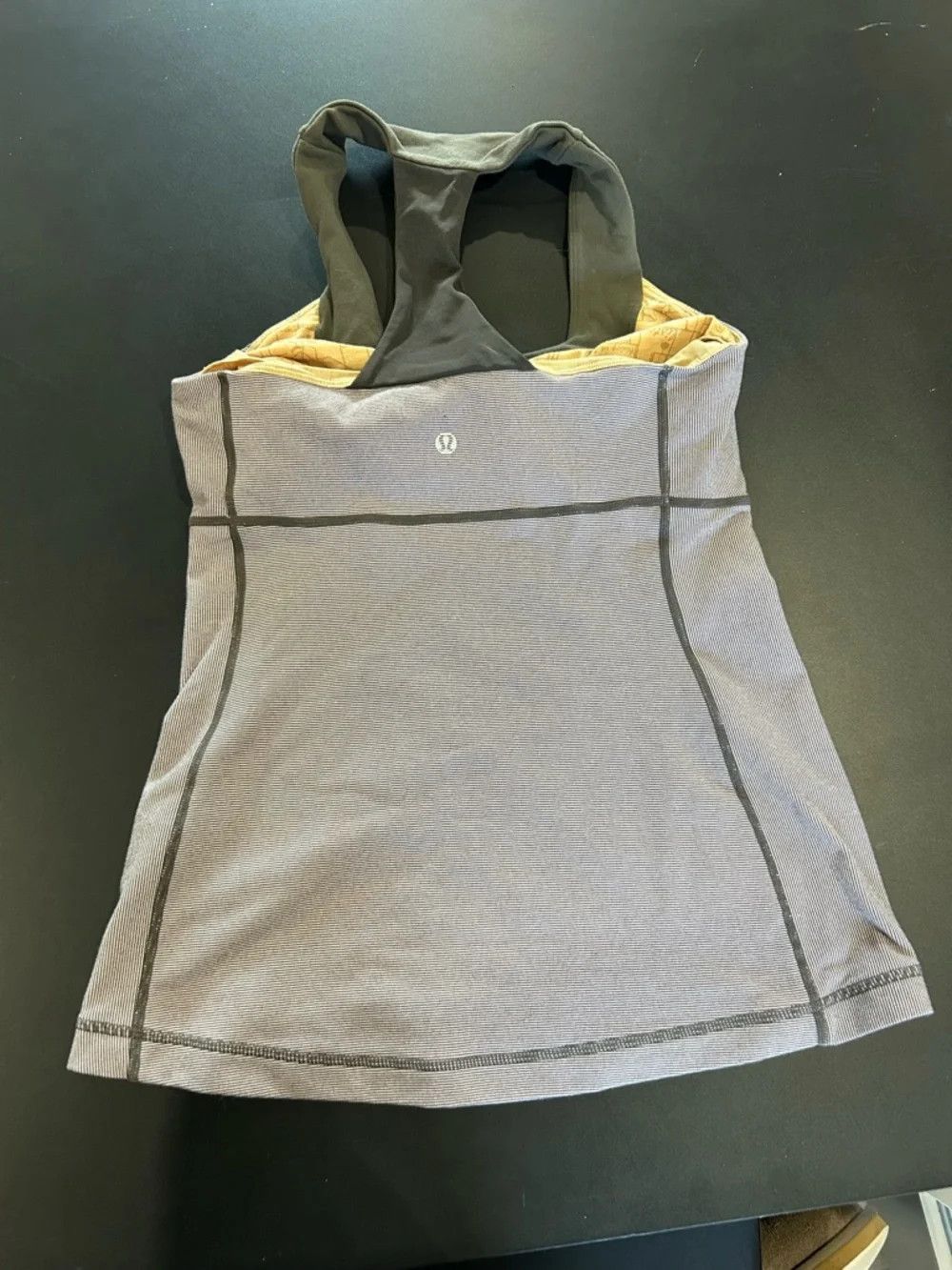 Lululemon Sleeveless Cowl Neck Athletic Tank with Olive Trim Size S / US 4 / IT 40 - 1 Thumbnail