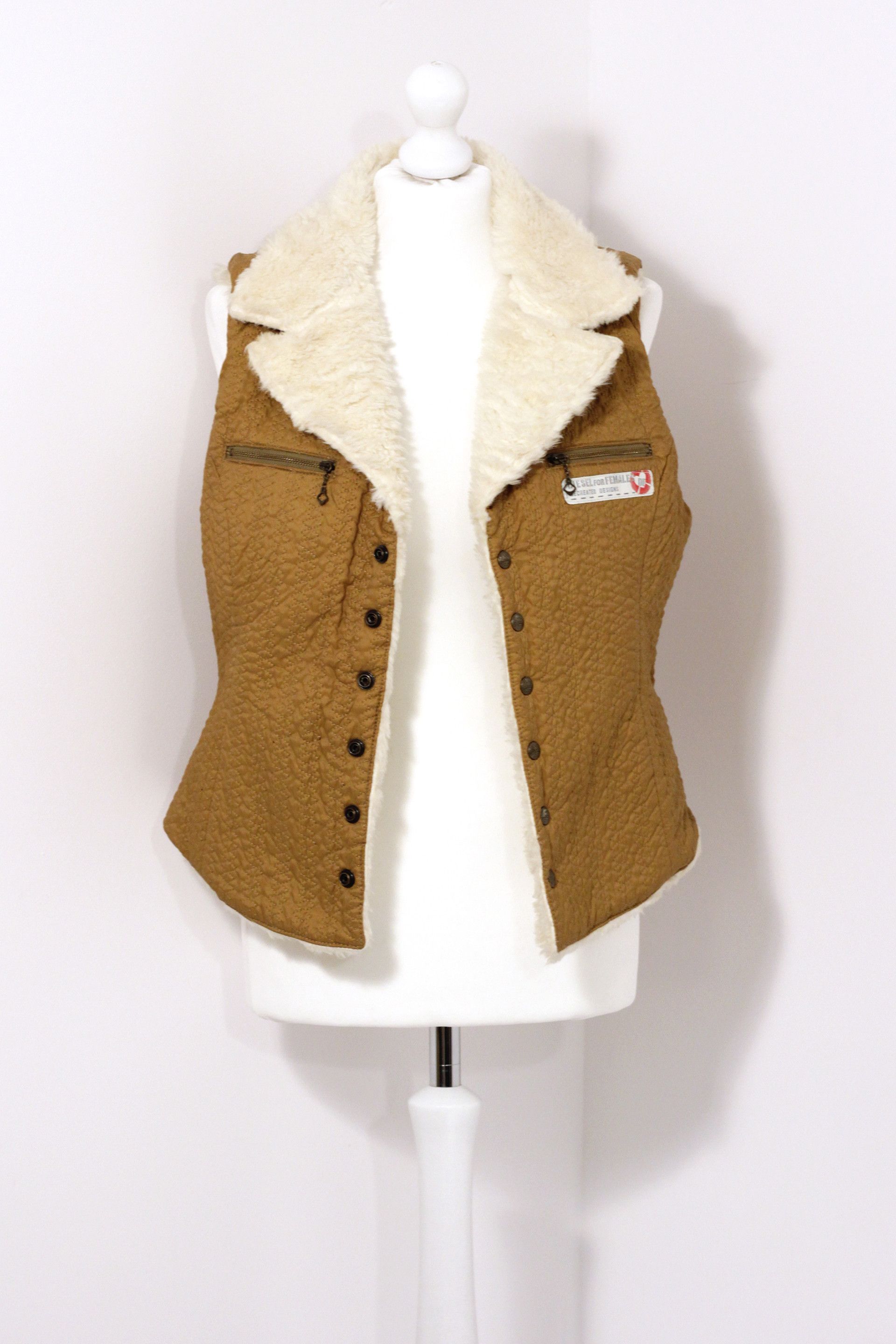 Diesel VIntage Diesel Industry Y2K quilted faux fur short vest Size M / US 6-8 / IT 42-44 - 1 Thumbnail