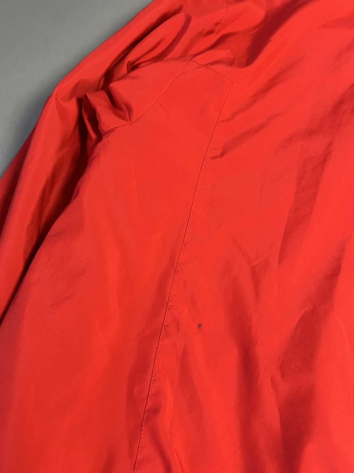 Nike × Vintage Aston Villa Nike vintage red nylon track jacket Size US L / EU 52-54 / 3 - 7 Thumbnail