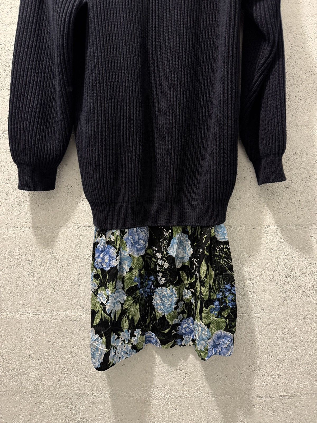 Balenciaga *RARE* BALENCIAGA DEMNA OVERSIZED LAYERED TROMPE OEIL FLORAL Size L / US 10 / IT 46 - 10 Thumbnail