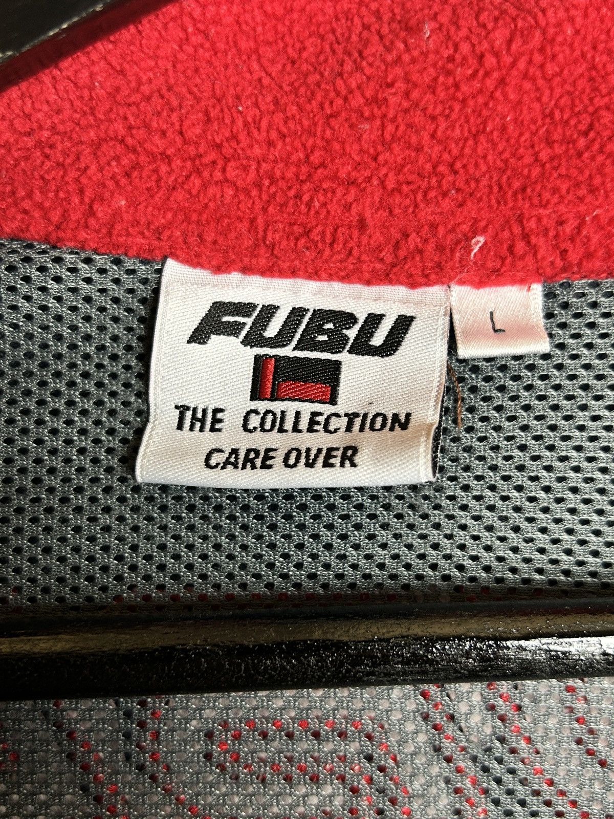 Fubu 00s Vintage Fubu Collection 05 Fleece Jacket Red Size L Size US L / EU 52-54 / 3 - 11 Thumbnail