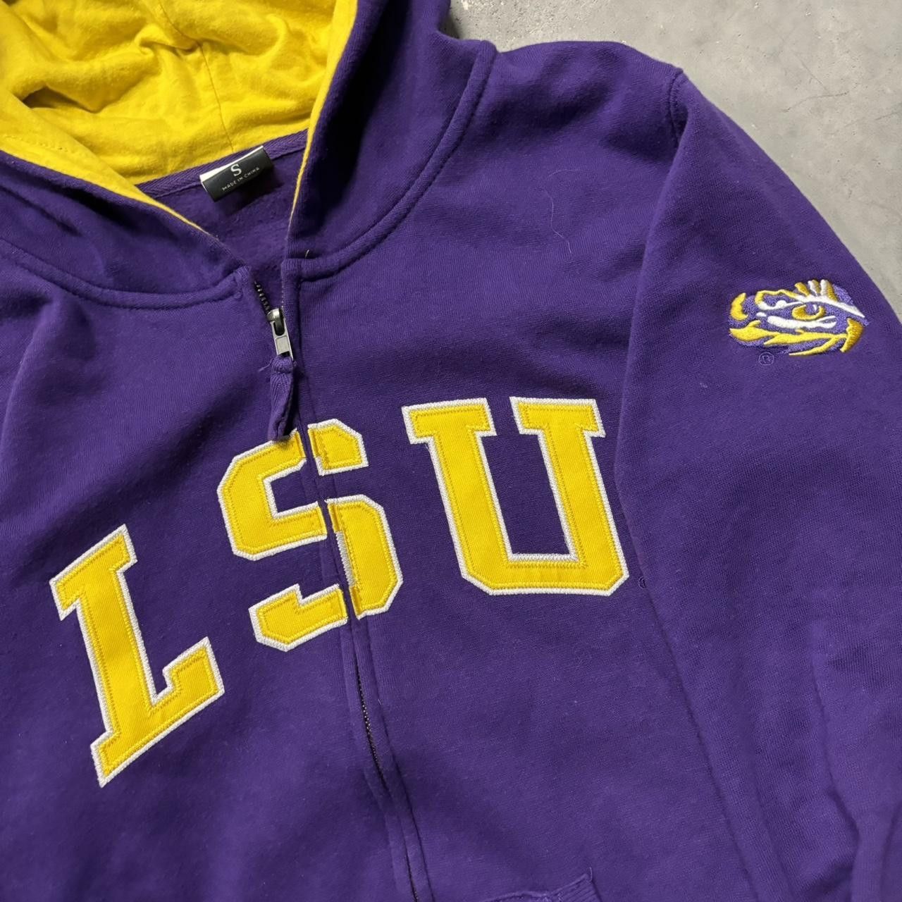 Japanese Brand × Vintage Crazy Vintage Y2K/2000s Purple LSU College Spellout Essential Zip Up Hoodie! Size S / US 4 / IT 40 - 5 Thumbnail