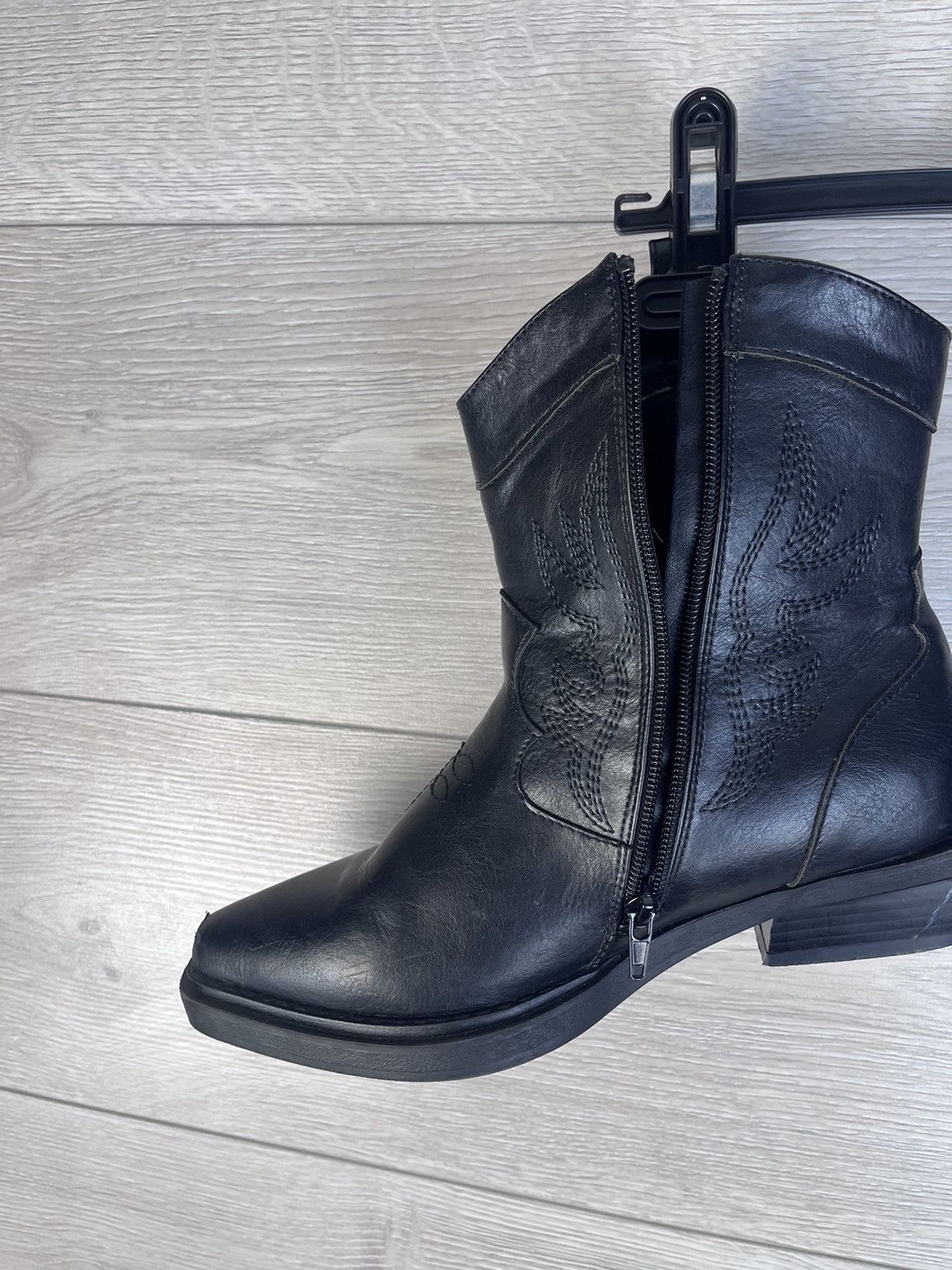 Other Women's Cowboy Boots size 5 Y2K casual USA ykk Size US 5 / IT 35 - 6 Thumbnail