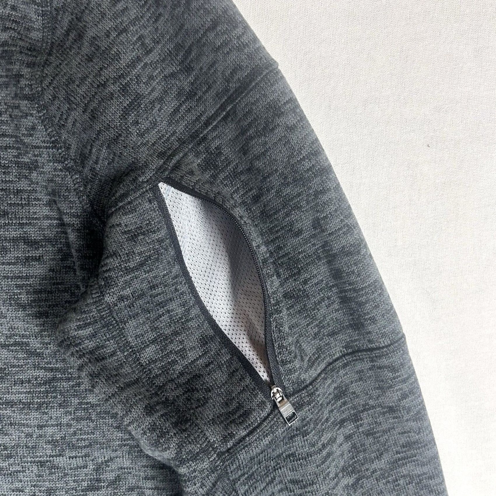 Lands' End Lands' End Mens Fleece 1/4 Zip Pullover XL Gray Long Sleeve Top Regular Fit Size US XL / EU 56 / 4 - 6 Thumbnail