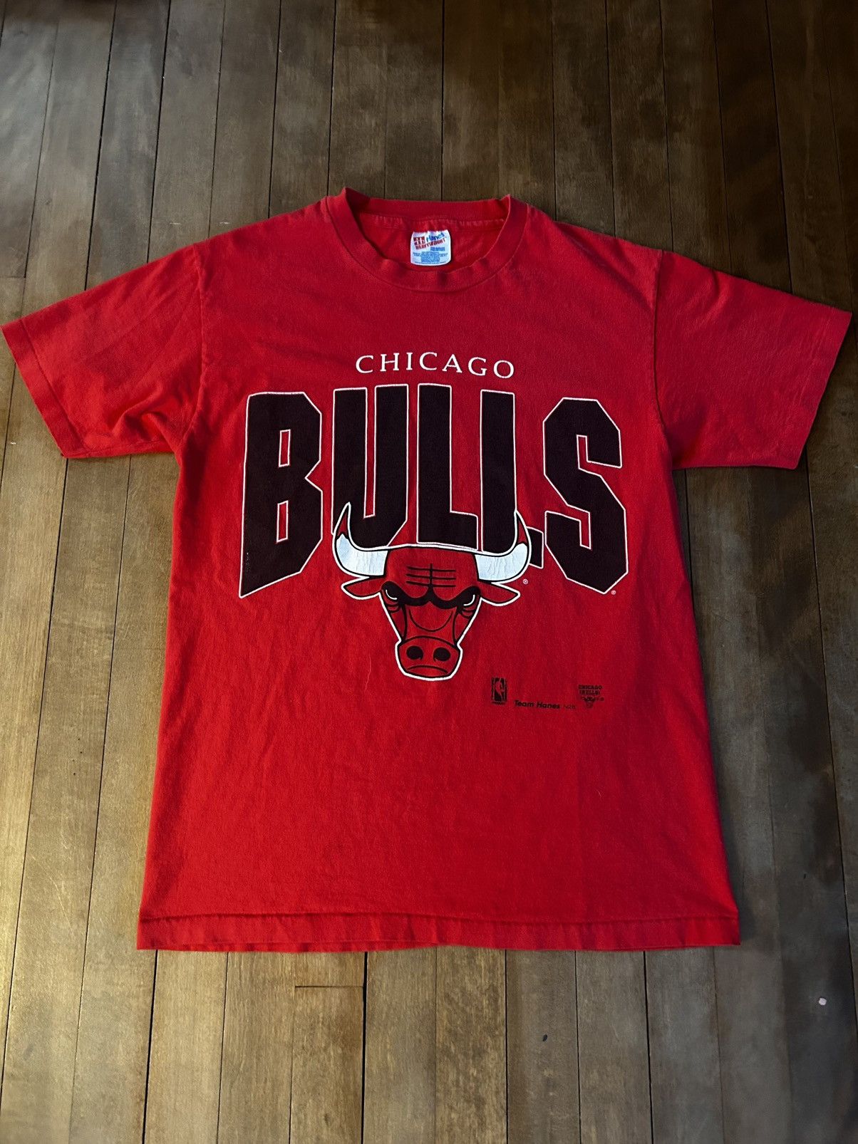 Hanes 90s Chicago bulls tee Size US M / EU 48-50 / 2 - 1 Thumbnail
