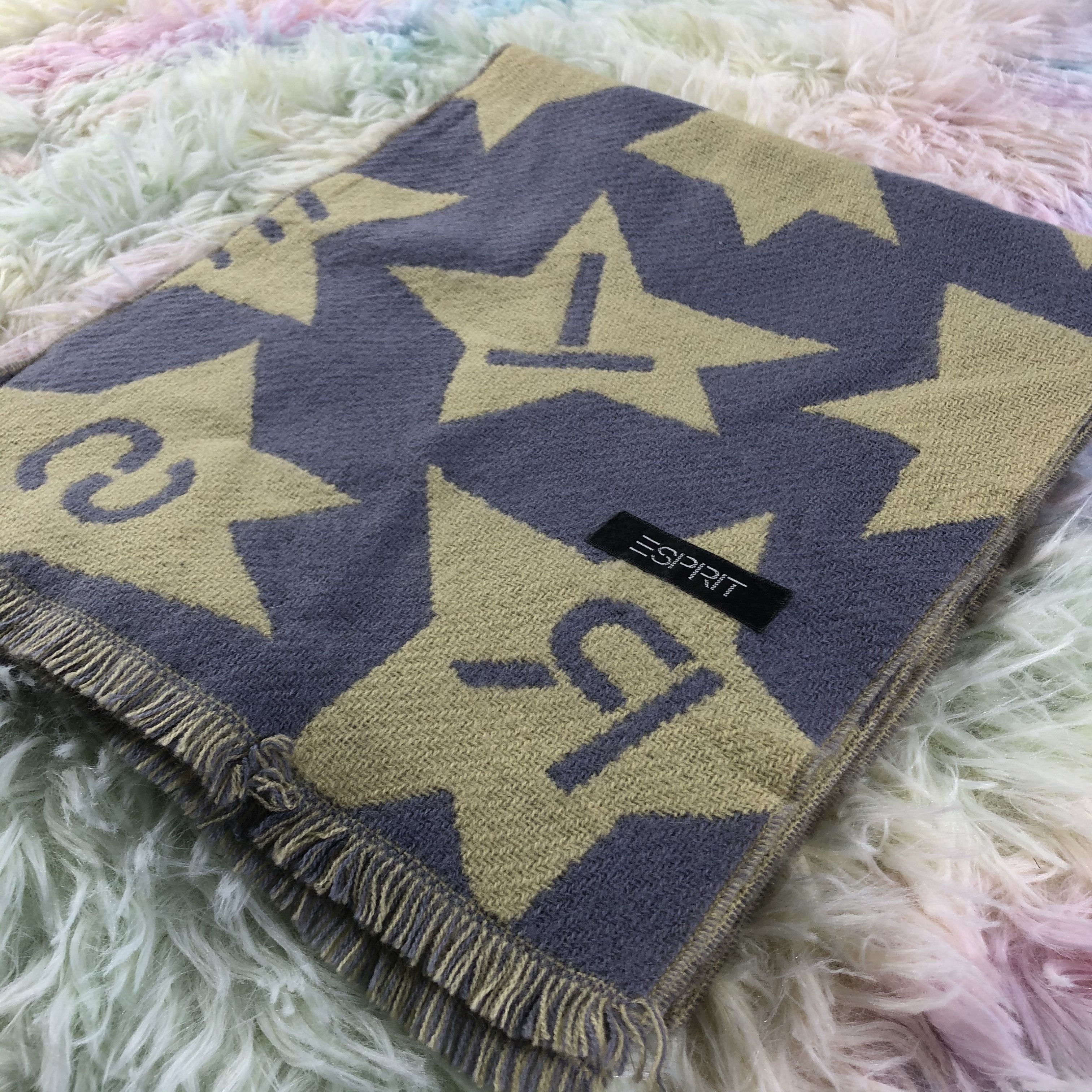 Esprit Esprit Scarf / Muffler / Neckwear - KM241 Size ONE SIZE - 3 Thumbnail