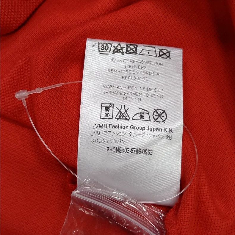Givenchy Givenchy Five-Pointed Star Embroidered Chest Label Red Pol Size US M / EU 48-50 / 2 - 6 Thumbnail