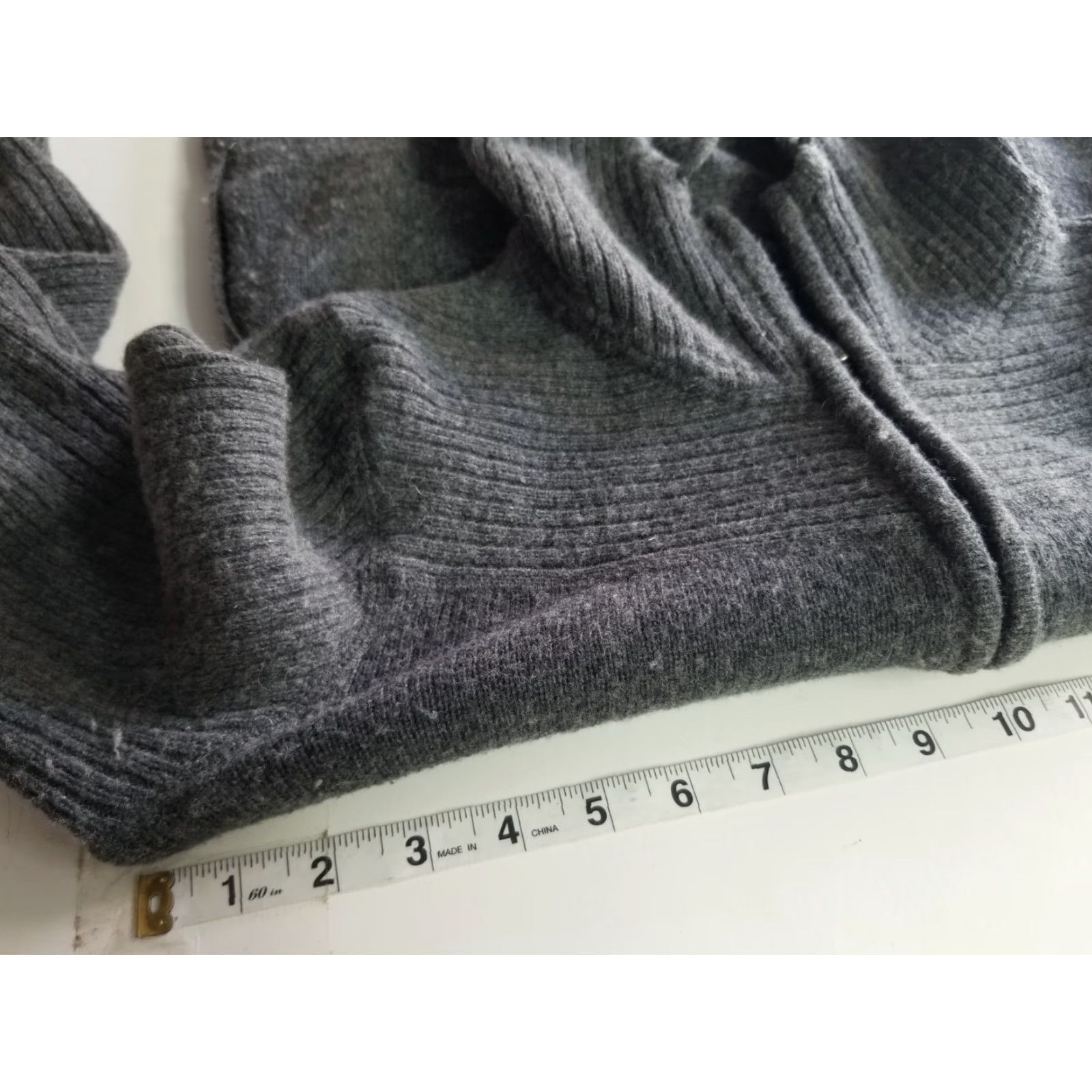 Marmot Marmot Jacket Hooded Fleece Full Zip Sweatshirt Womens Size Medium Gray Size M / US 6-8 / IT 42-44 - 3 Thumbnail