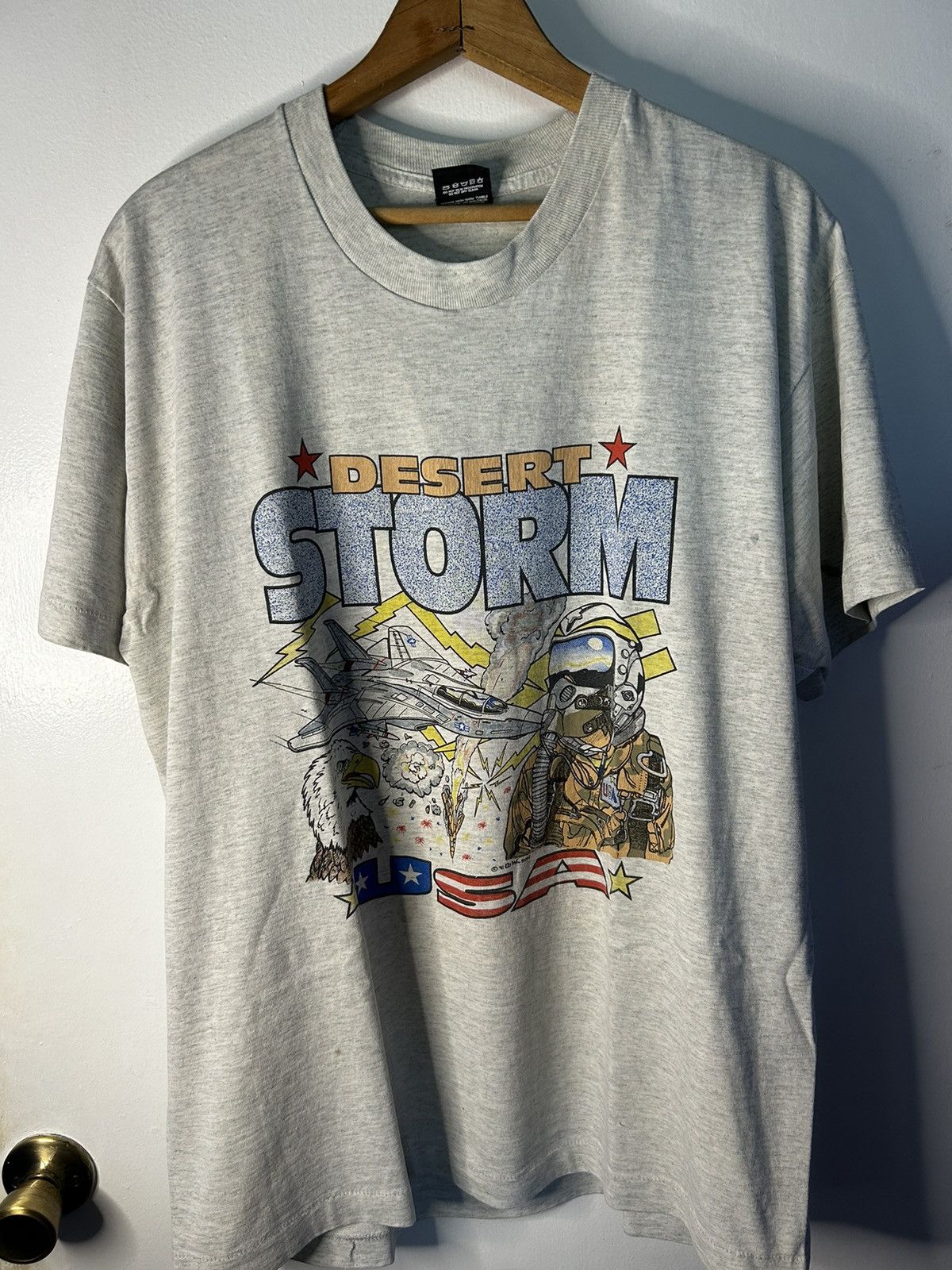 Vintage Vintage Desert Storm USA Single Stitch Tee (1991) Size US L / EU 52-54 / 3 - 2 Thumbnail