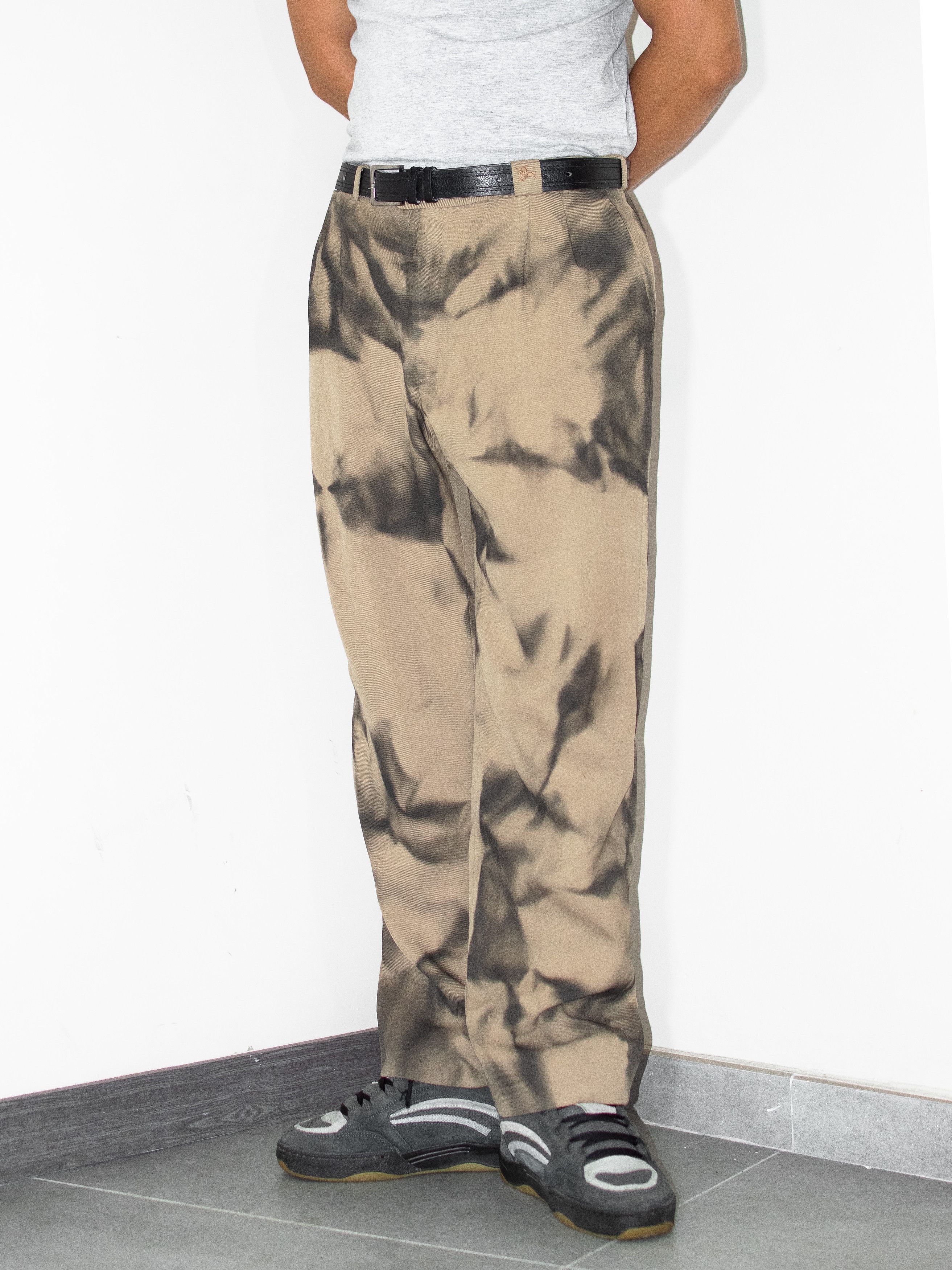 Burberry × Designer × Vintage Vintage burberry Black reworked graffiti Streetwear Trousers Size US 36 / EU 52 - 2 Thumbnail