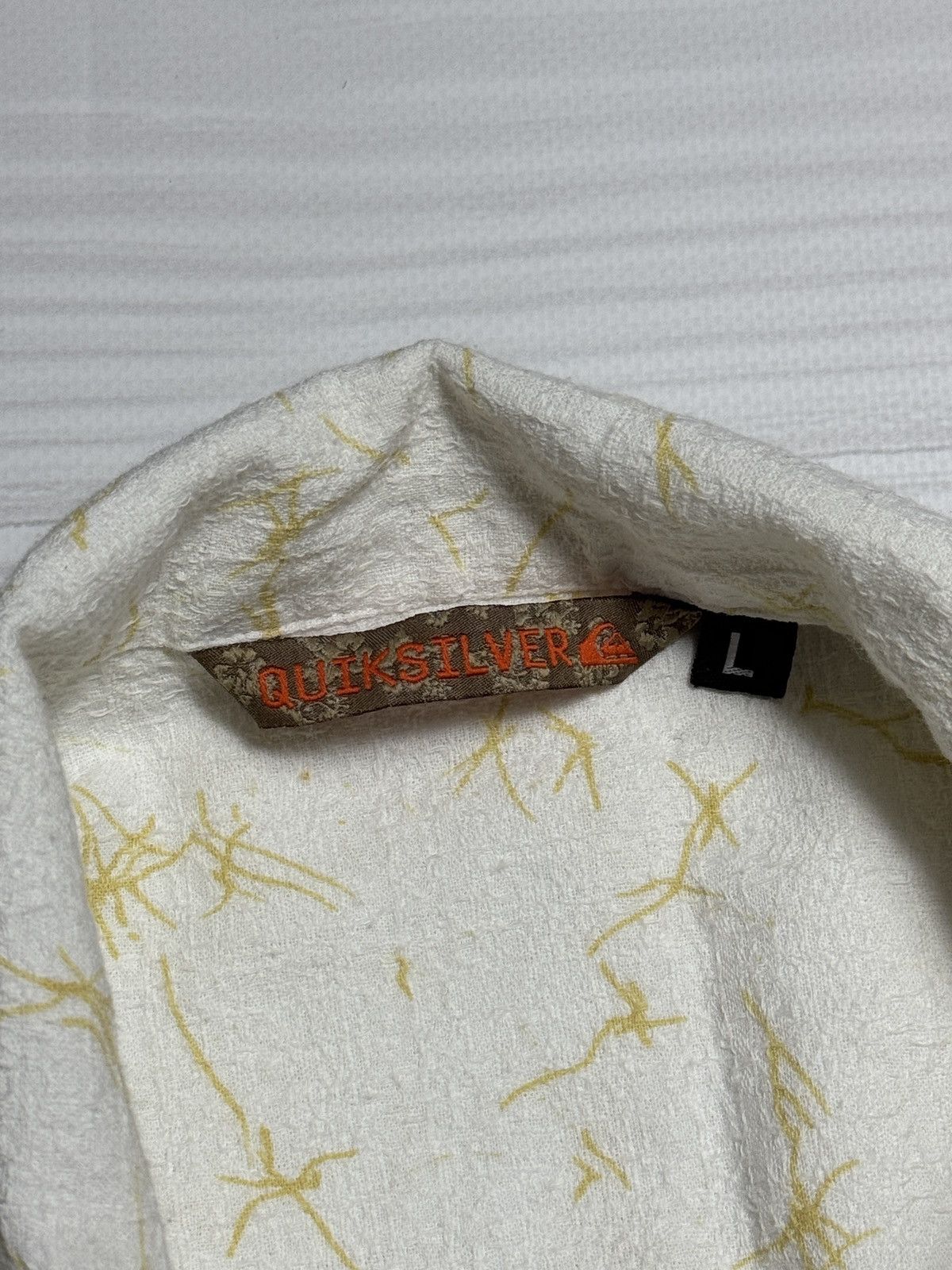 Quiksilver × Vintage Vintage Quiksilver Hawaii short sleeve button up surf shirt Size US L / EU 52-54 / 3 - 4 Thumbnail