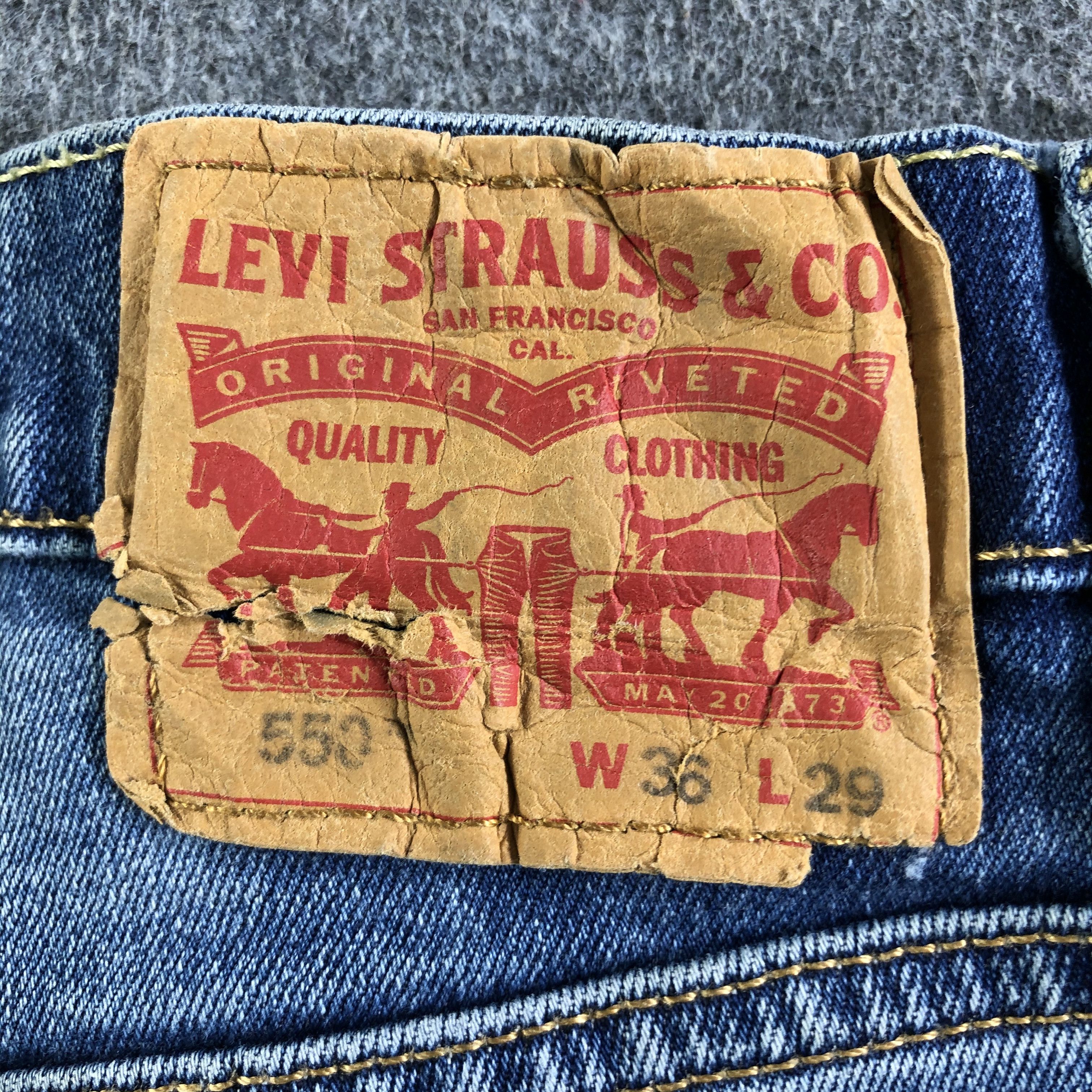 Levi's Vintage Blue Wash Levis 550 Jeans-J4342 Size US 35 - 5 Thumbnail