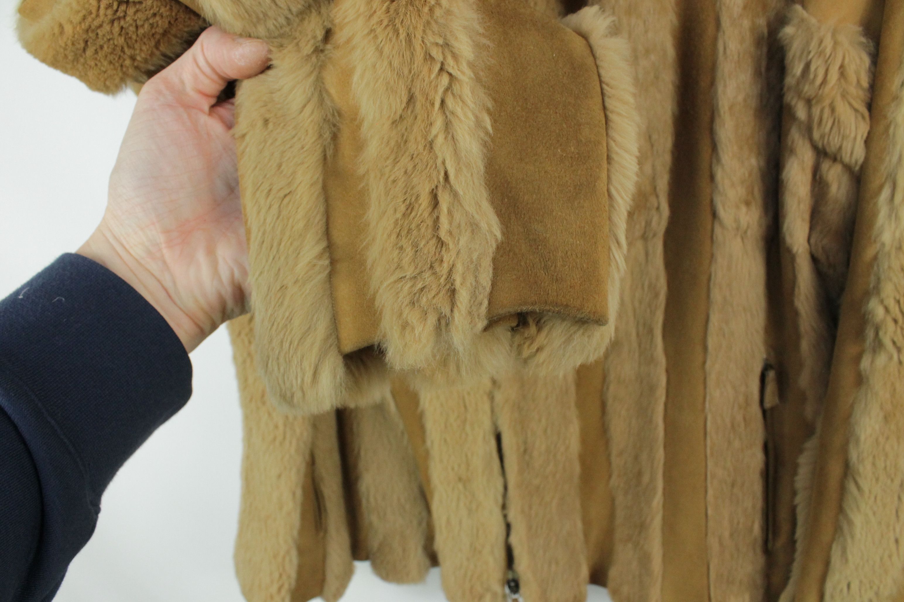Blumarine Vintage Blumarine Weasel Fur Coat Leather Jacket Size M / US 6-8 / IT 42-44 - 4 Thumbnail