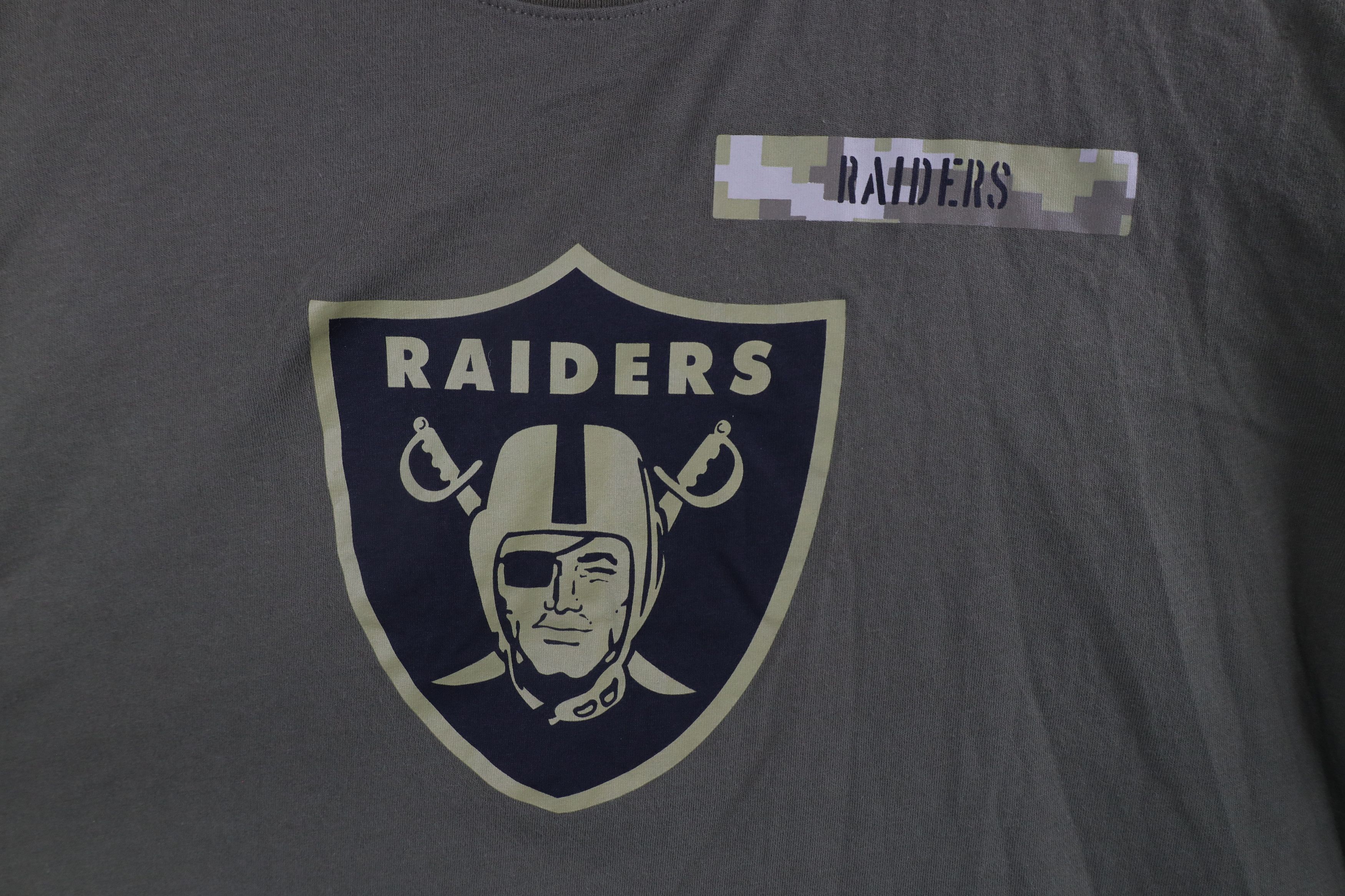 Nike × Vintage Nike Service Las Vegas Raiders Football Long Sleeve T-Shirt Size US XL / EU 56 / 4 - 5 Thumbnail