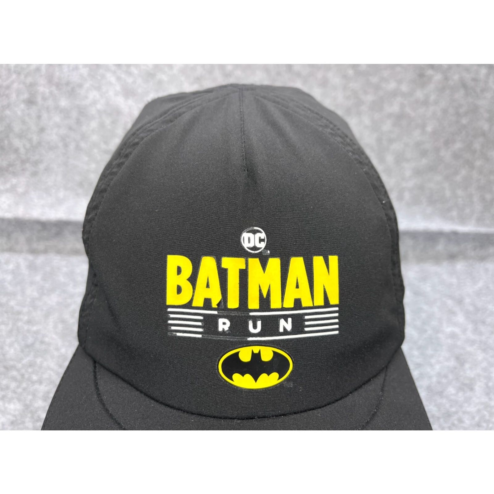 Vintage Batman Run Hat Cap One Size Adult Black Yellow Polyester Spandex Adjustable Lightweight Baseball Cap Size ONE SIZE - 2 Thumbnail