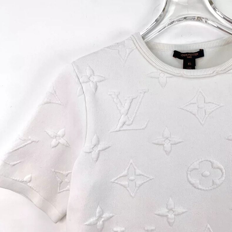 Louis Vuitton Louis Vuitton White logo embossed full-print cotton crew n Size XS / US 0-2 / IT 36-38 - 3 Thumbnail