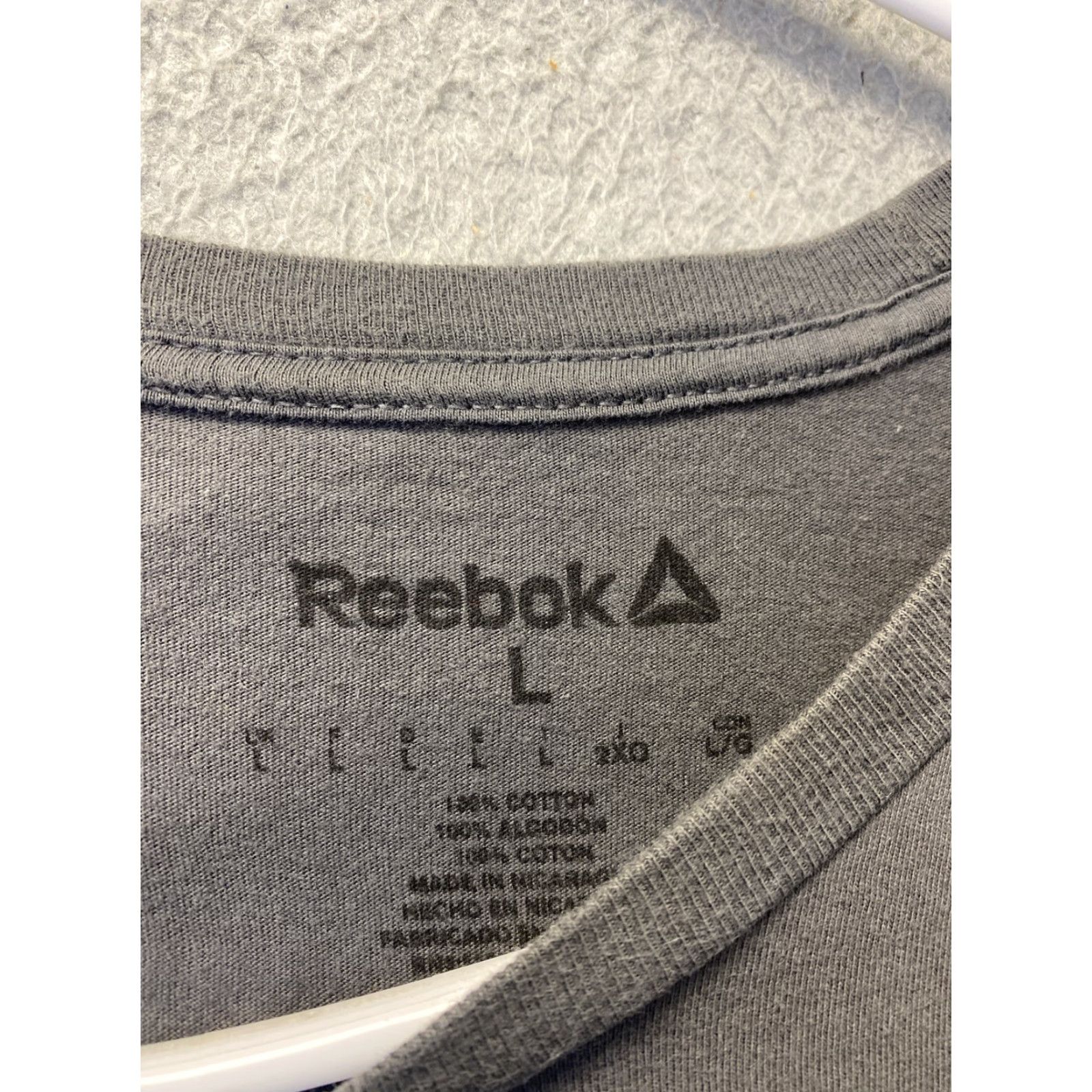 Reebok Reebok Shirt Men Large Gray Short Sleeve Crew Neck Graphic /114-16 Size US L / EU 52-54 / 3 - 4 Thumbnail