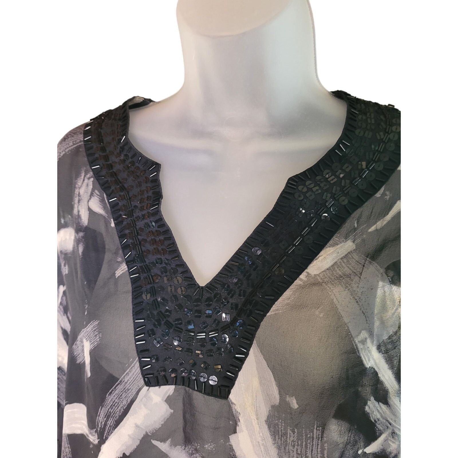 Chicos Chicos Blk/White Dolman Sleeve Sheer Blouse Sequin Sz 1 Size XS / US 0-2 / IT 36-38 - 2 Thumbnail