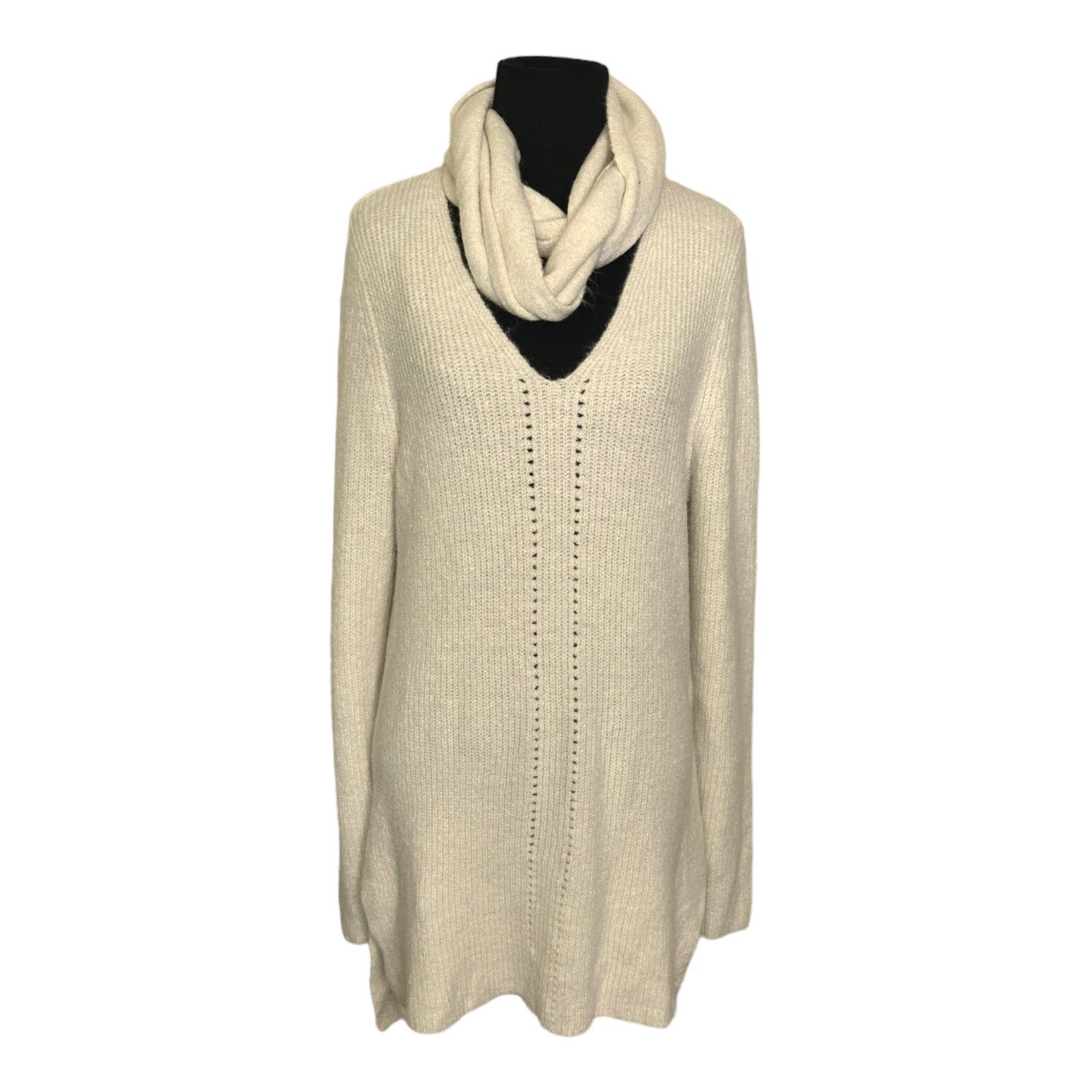 Liz Claiborne Liz Claiborne Pointelle Sweater with Infinity Scarf Size L Size L / US 10 / IT 46 - 11 Thumbnail