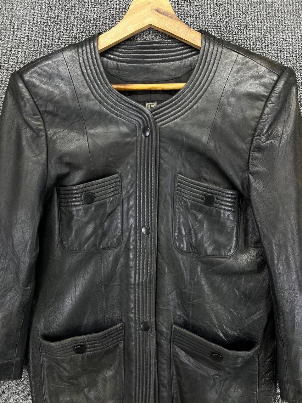 Pierre Balmain Vintage Pierre Balmain Luxury Button Up Leather Jacket Size M / US 6-8 / IT 42-44 - 5 Thumbnail
