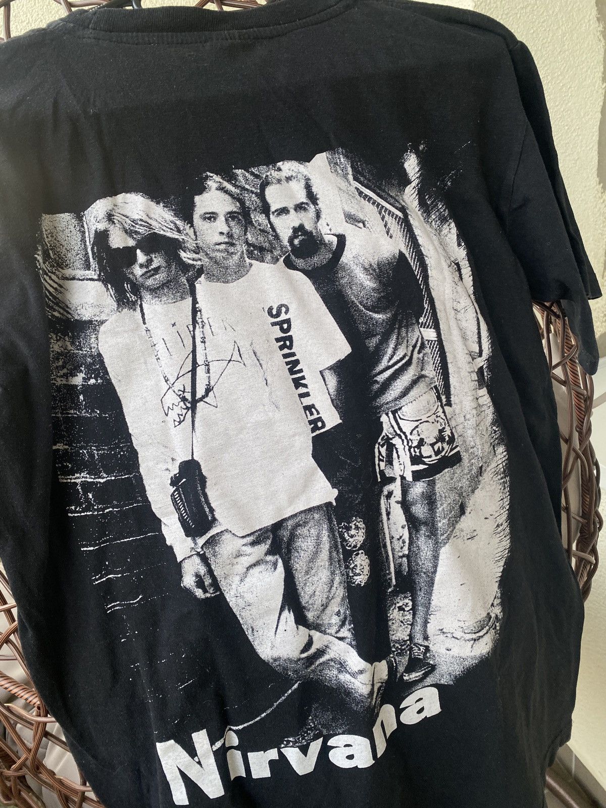 Vintage Vintage niravna band kurt cobain tee 00s Size US S / EU 44-46 / 1 - 5 Thumbnail