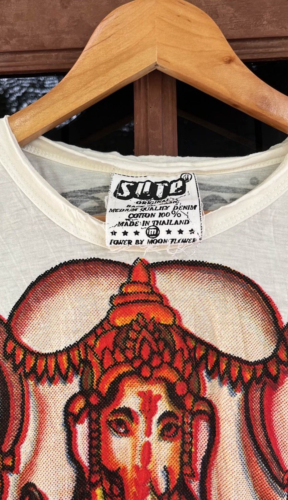 Vintage Vintage Ganesh Graphic Tee | Made in Thailand Size US M / EU 48-50 / 2 - 3 Thumbnail