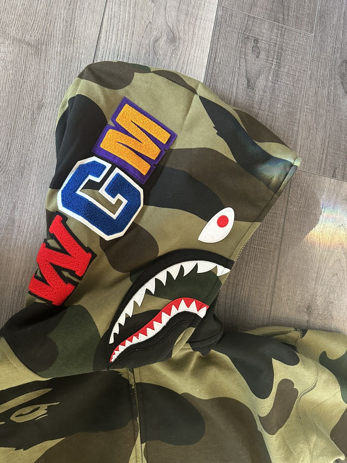 Bape 1st Camo Giant Shark Full Zip hoodie Size US L / EU 52-54 / 3 - 4 Thumbnail