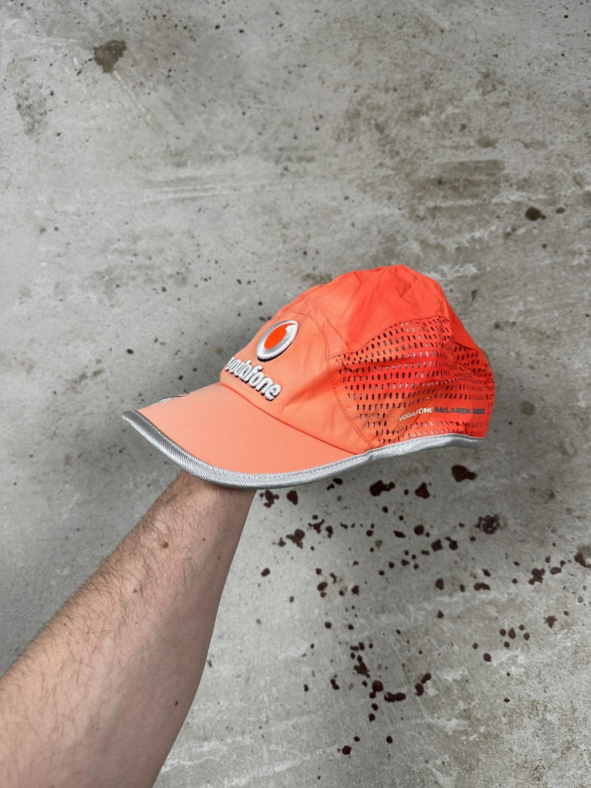 Mercedes-Benz Vintage Y2K Lewis Hamilton F1 McLaren Mercedes Hat Cap Size ONE SIZE - 2 Thumbnail