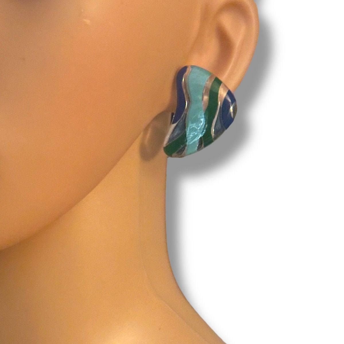 Other × Vintage Vintage Avon Waves acrylic post earrings Size ONE SIZE - 3 Thumbnail