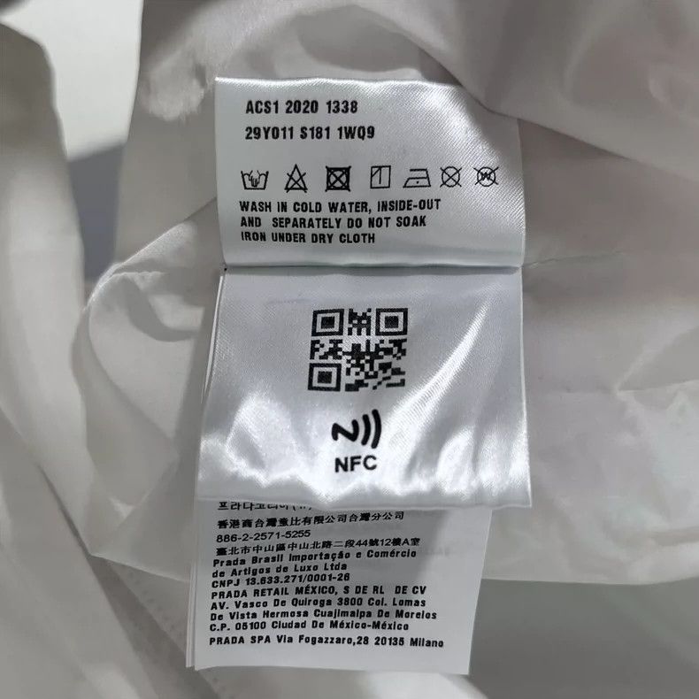 Prada Prada Size 36 White recycled nylon windbreaker 2502-Nexta Size US XS / EU 42 / 0 - 5 Thumbnail