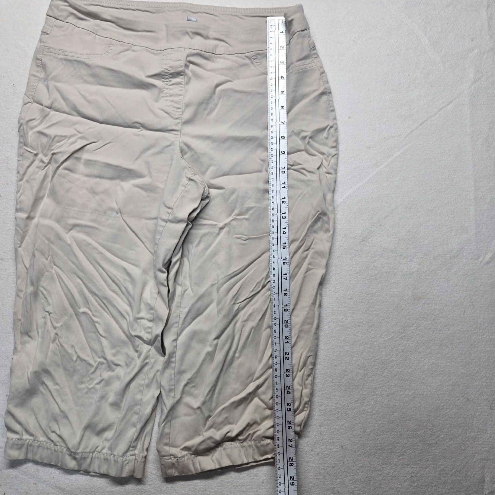 Vintage VINTAGE Rogers Women's Capri Pants Size 16 Beige Solid Lightweight Easy Care Size 38" / US 16 / IT 52 - 4 Thumbnail