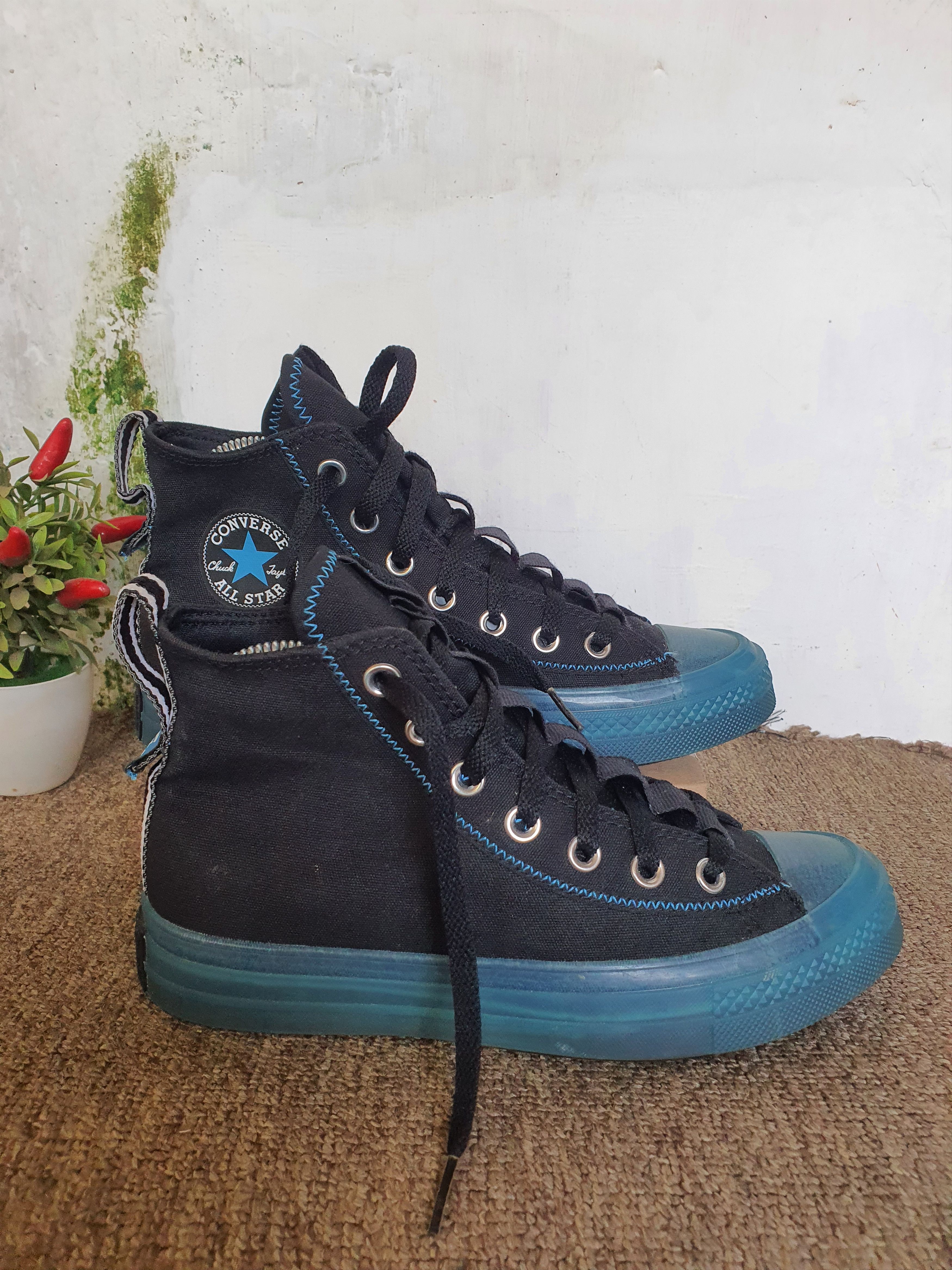Converse Converse CTAS CX Explore Size US 6 / EU 39 - 1 Thumbnail