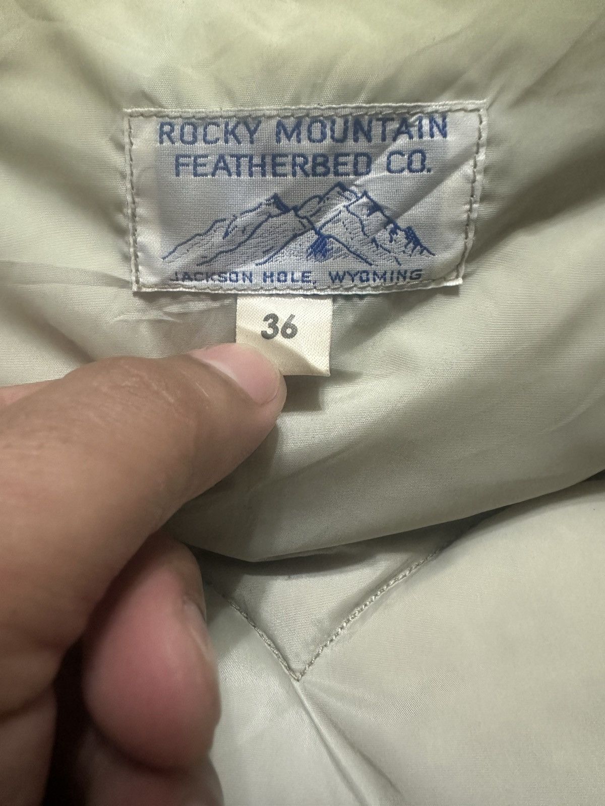 Rocky Mountain Featherbed GRAIL ‼️ Rocky Mountain Featherbed Down Vest Size US S / EU 44-46 / 1 - 6 Thumbnail