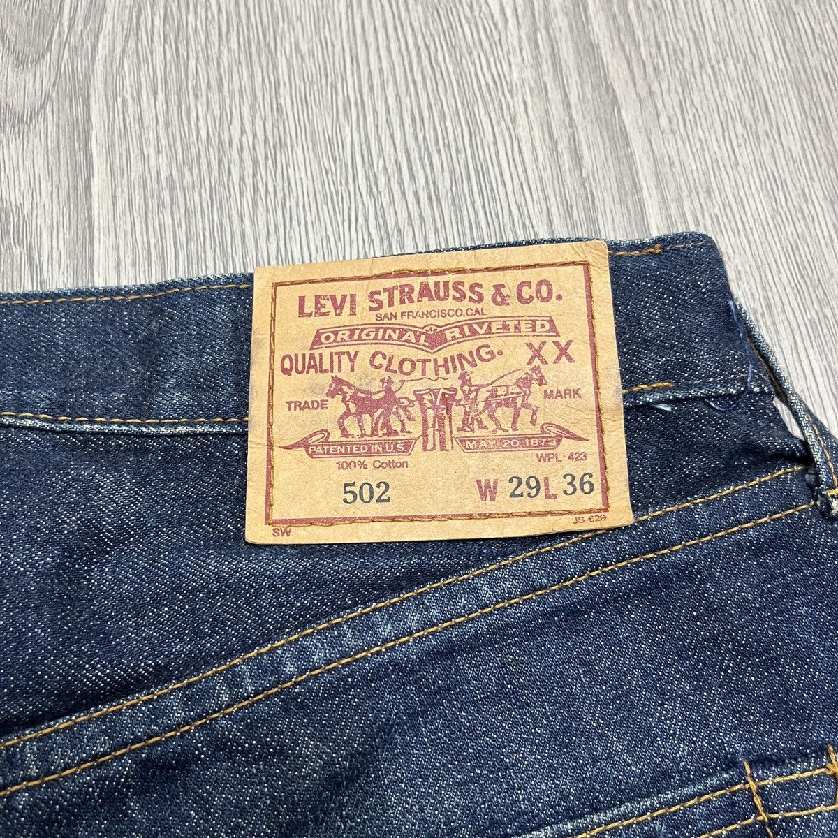 Levi's Vintage Clothing Vintage Levi's 502 Big E SELVEDGE Denim Pant 🟥 Size US 26 / EU 42 - 12 Thumbnail